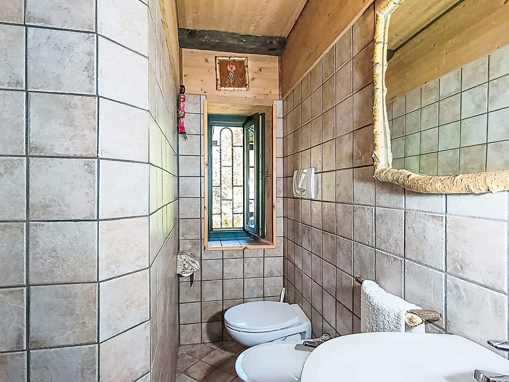 Bathroom / Wellness