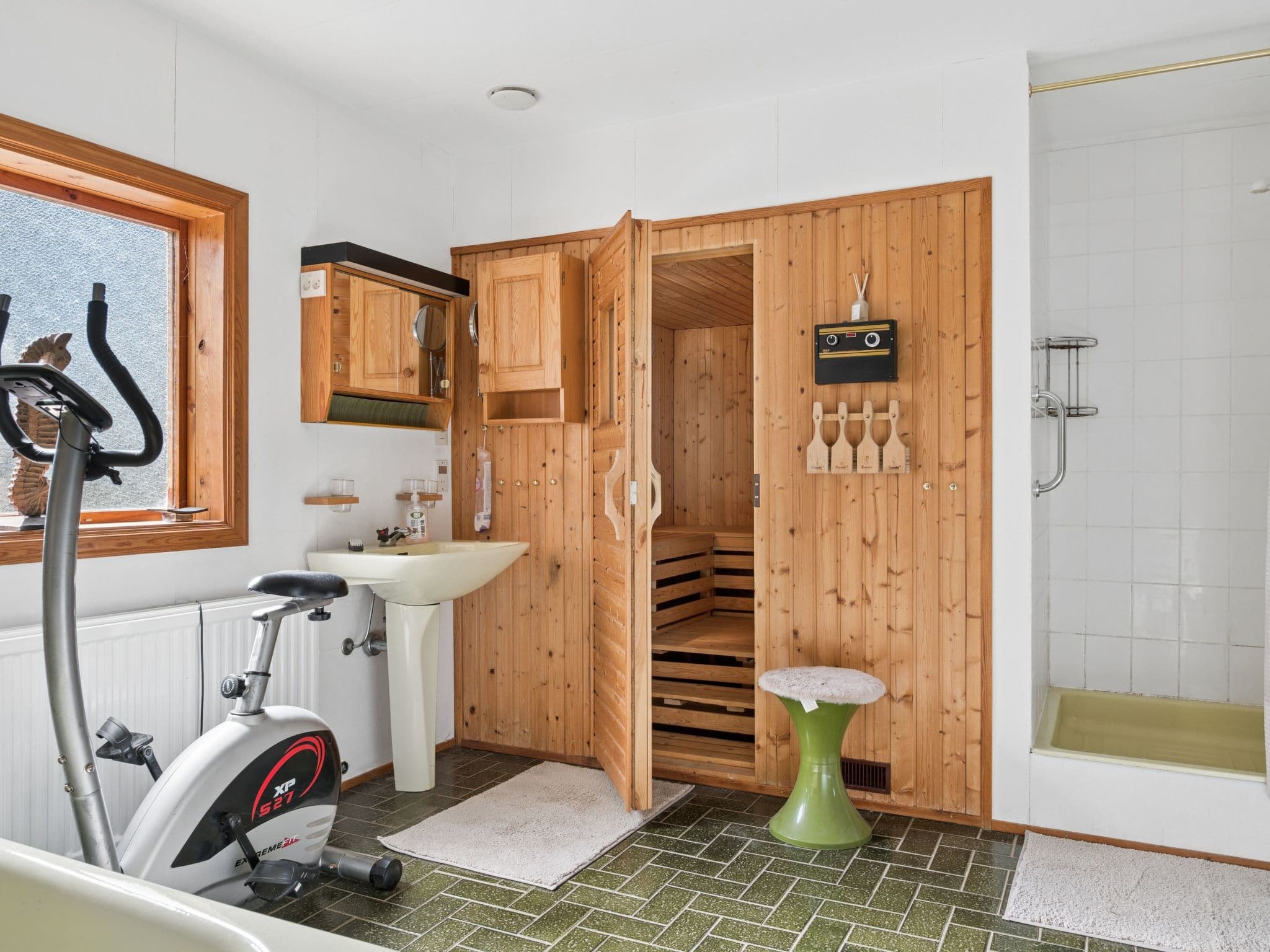 Bathroom / Wellness