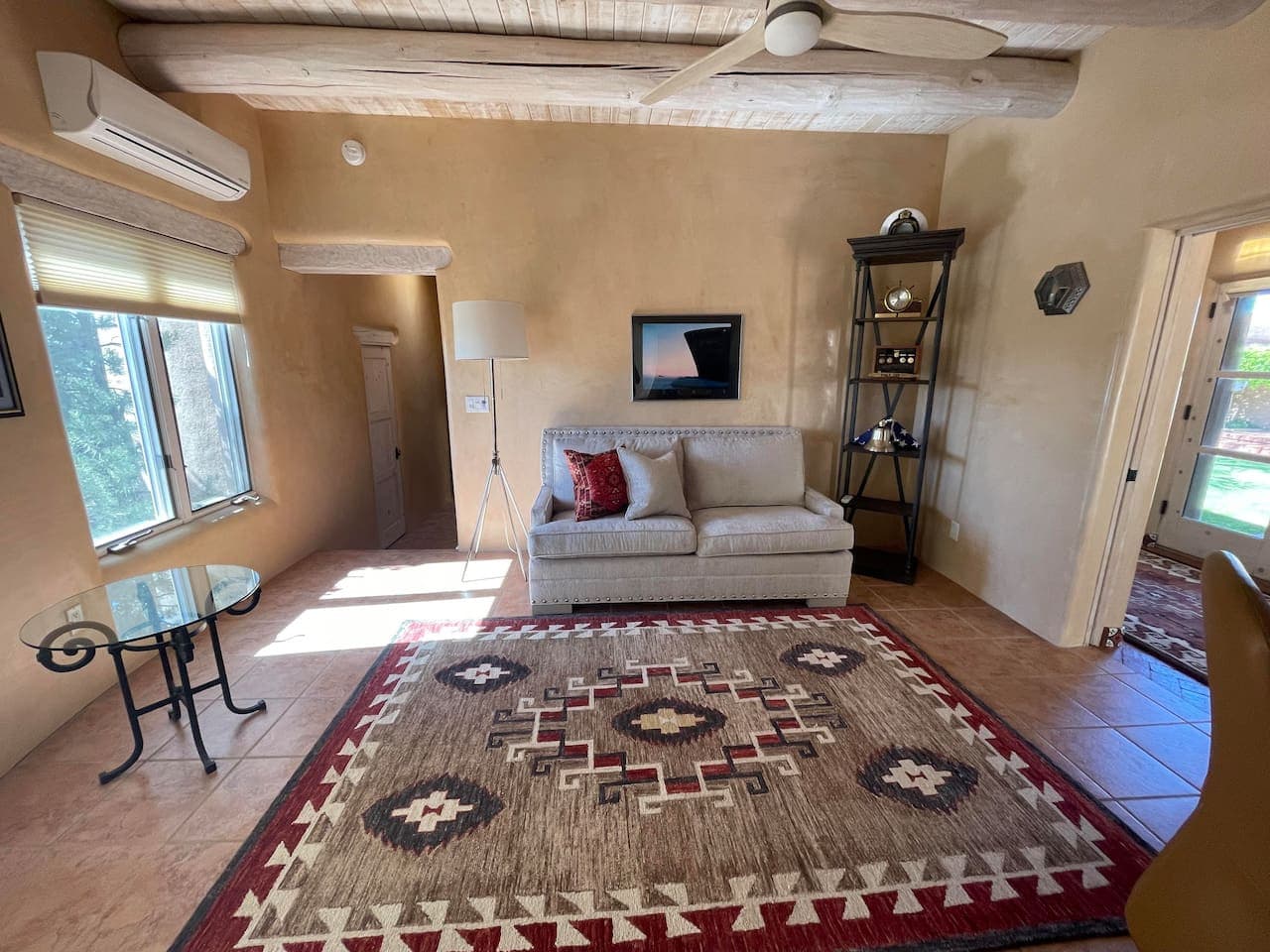 Office/Bedroom with Queen Size Hide A Bed