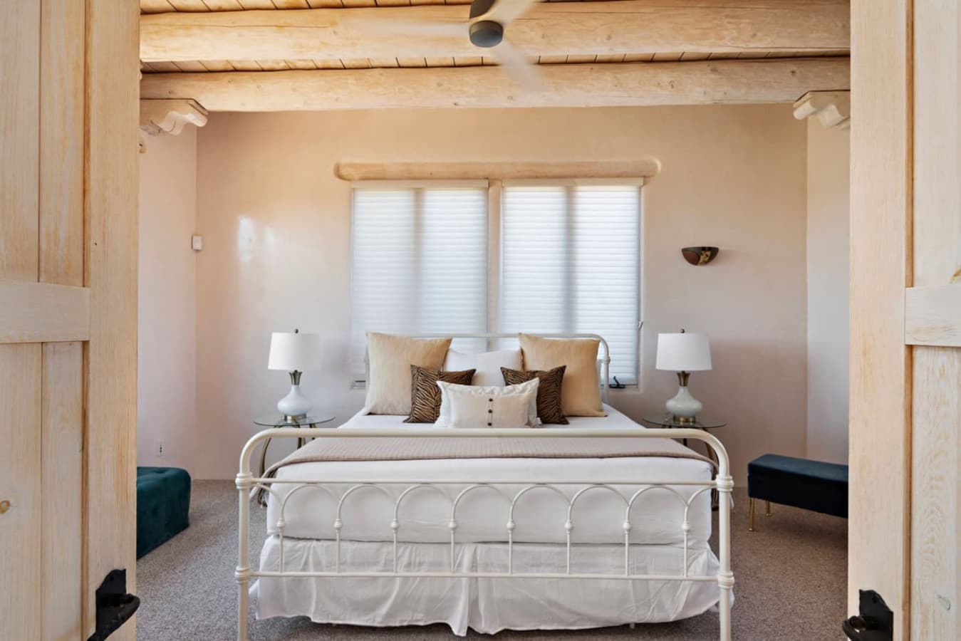 Casita Master with Queen Bed