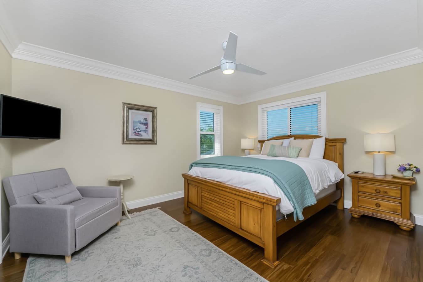 Second Bedroom Photoshopped.png