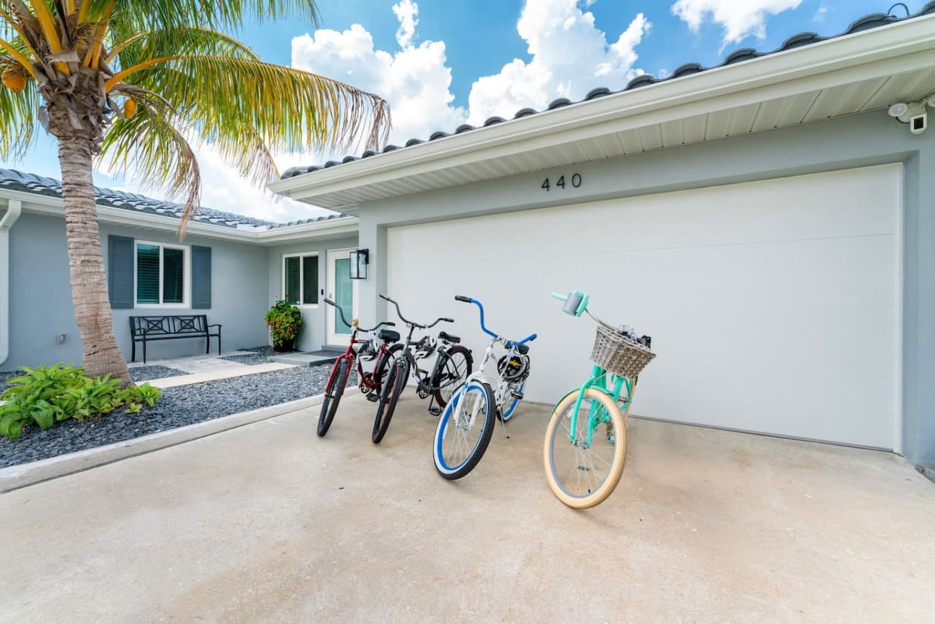 2 Adult Male, 2 Adult Female Bikes, Helmets and Locks provided free of charge