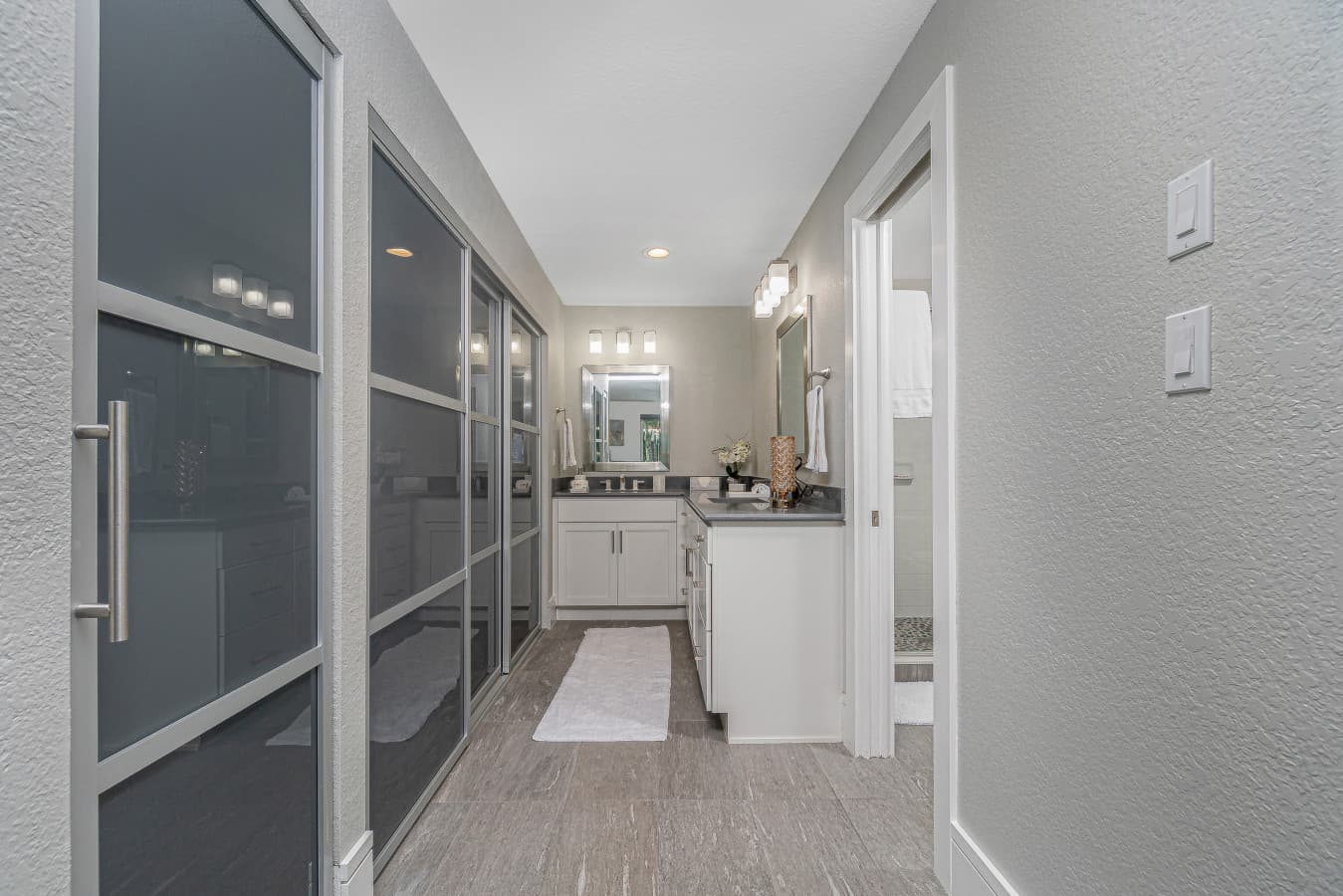 270 Delido Ct-35.jpg