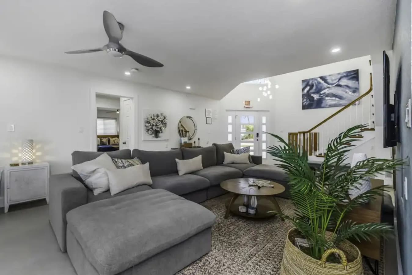 VA-living-room-2.jpeg