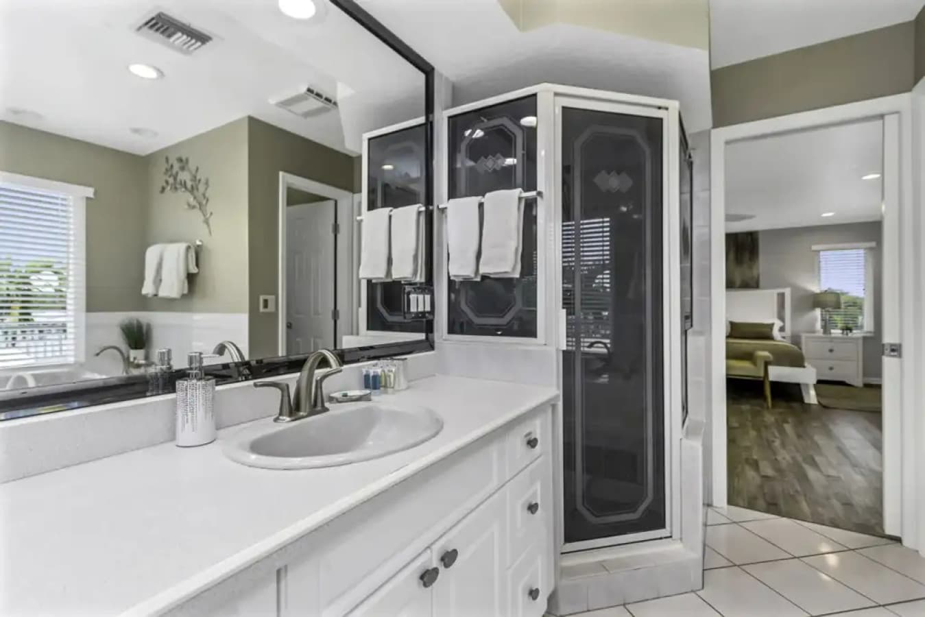 VA-US-master-bath-shower.jpeg