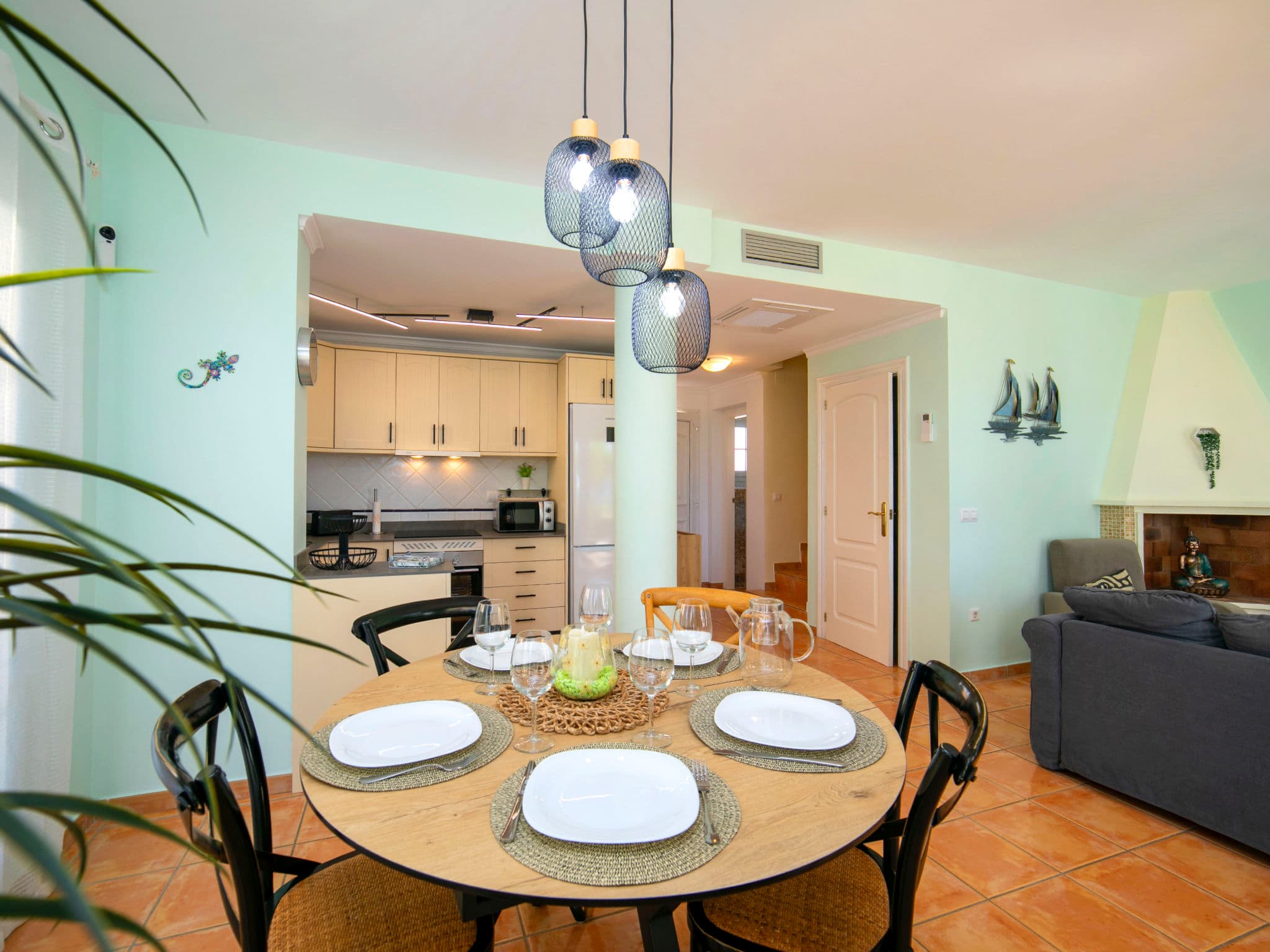 Kitchen / Dining Room