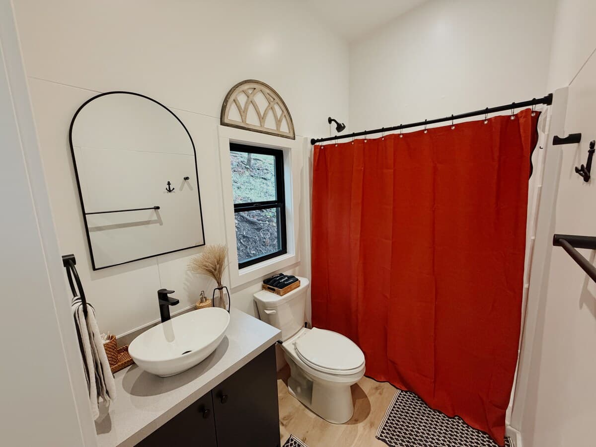 Gallery Image 12