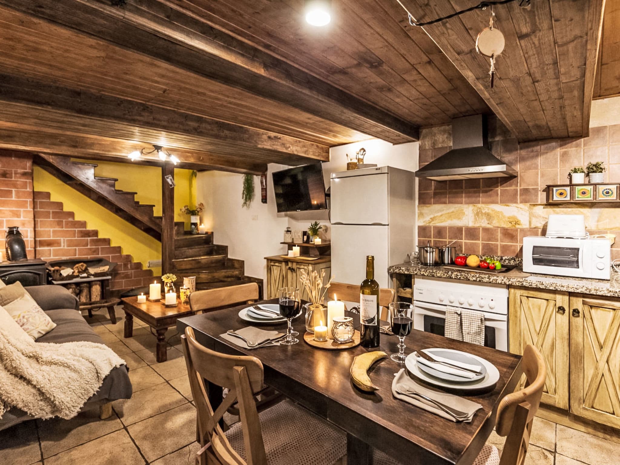 Kitchen / Dining Room