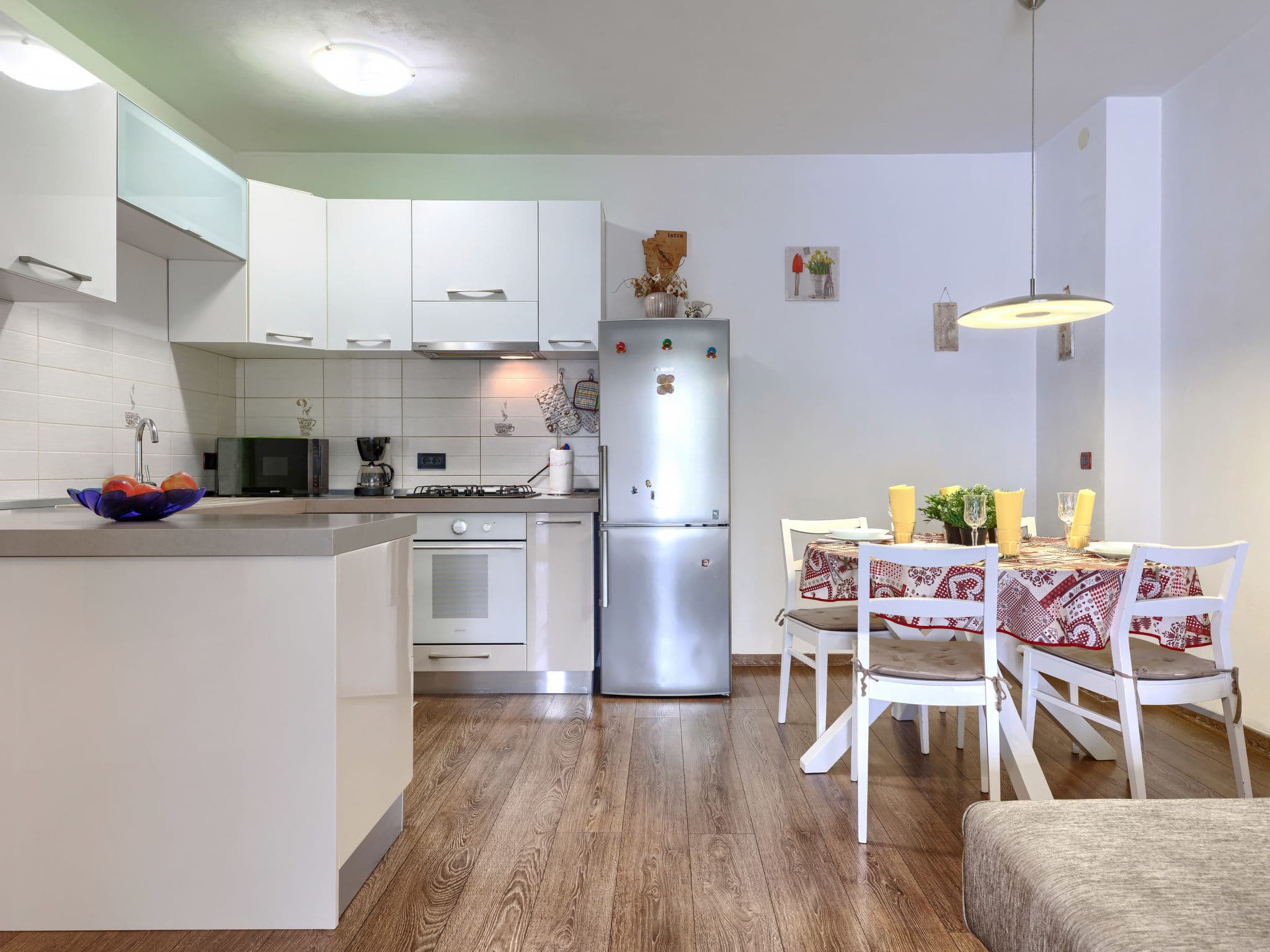 Kitchen / Dining Room