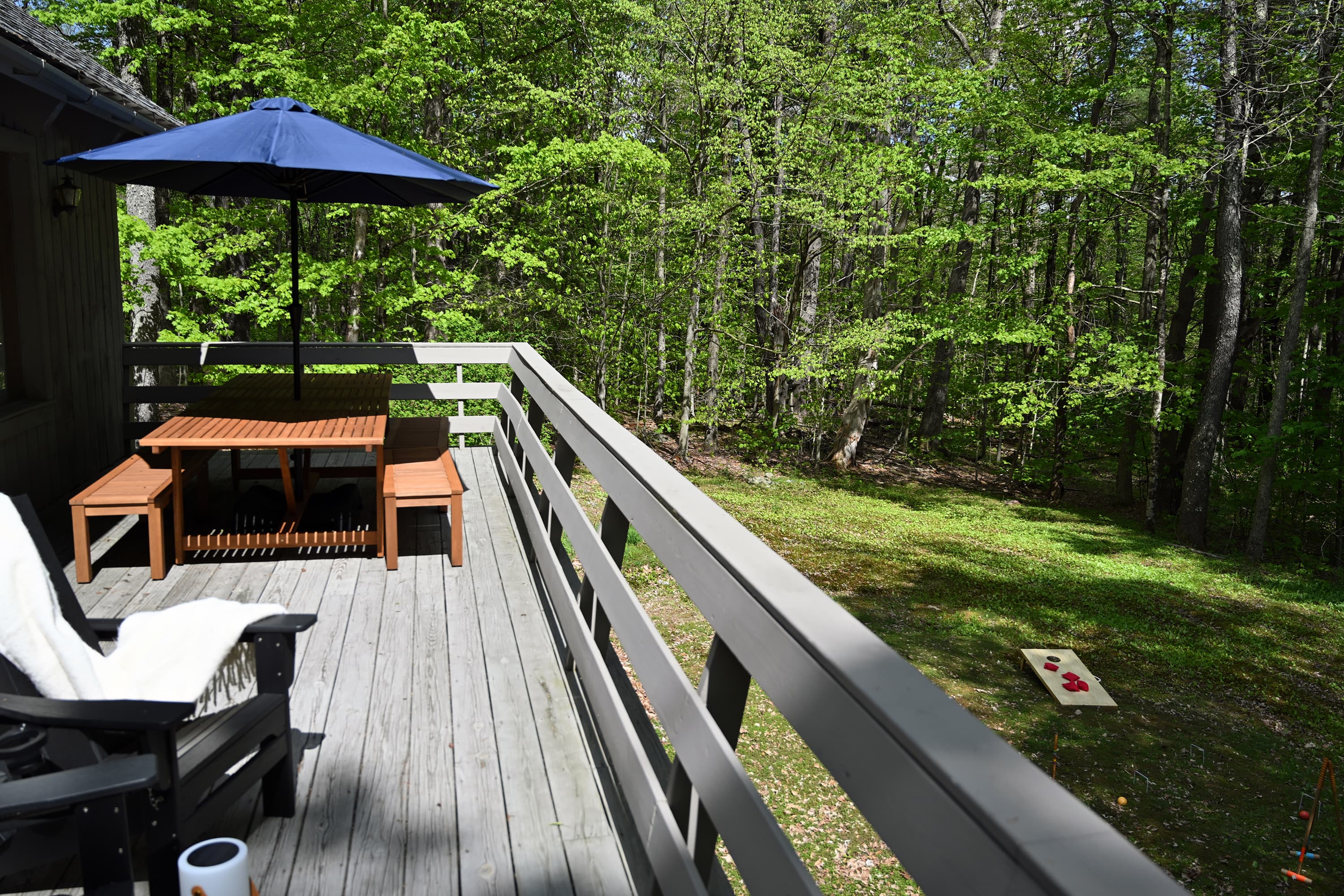 Outdoor dining with seating for all