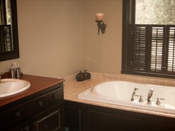 Upstairs bathroom