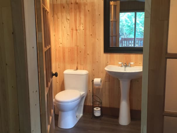Bathroom & Laundry Room