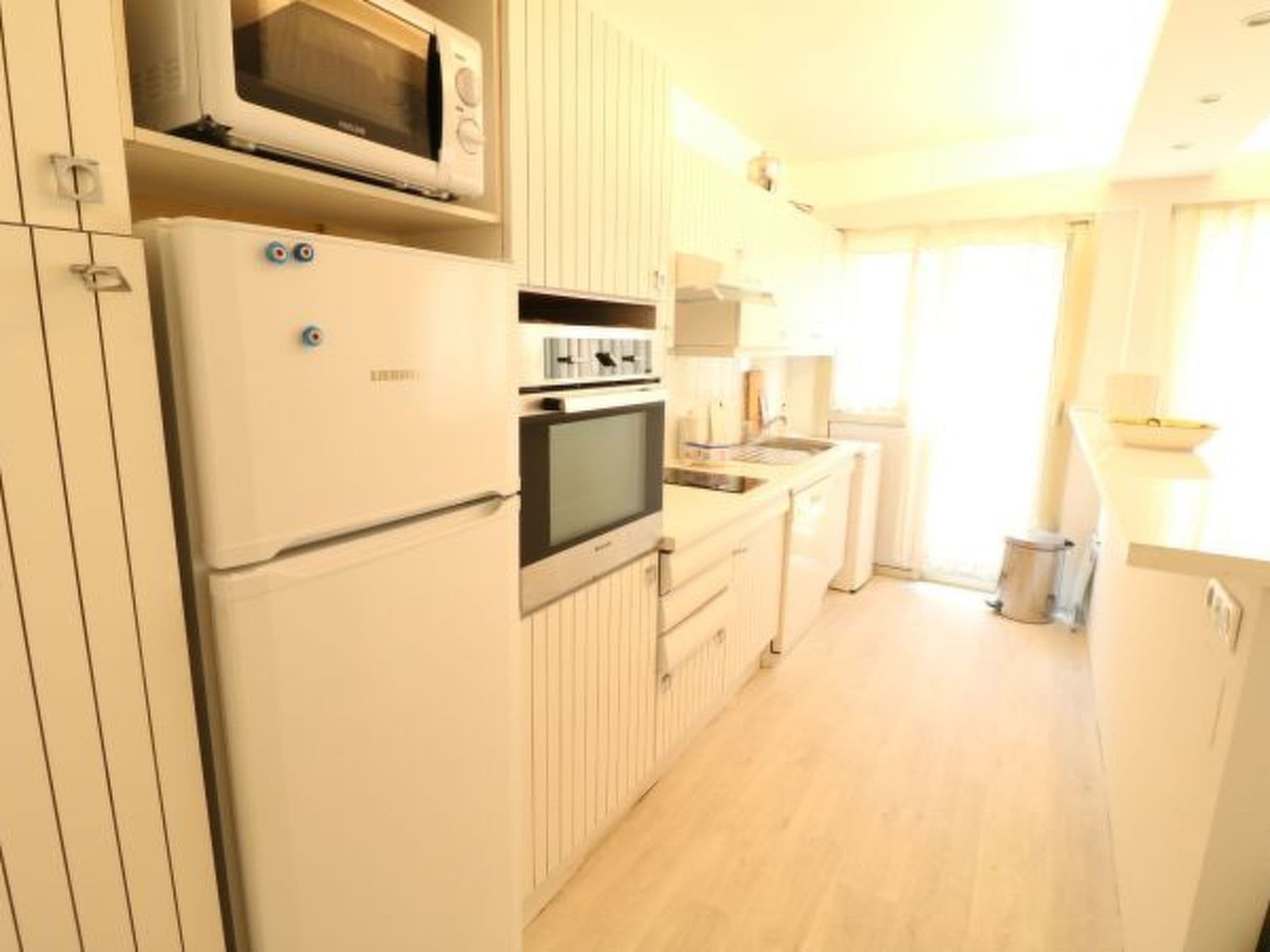 Gallery Image 15
