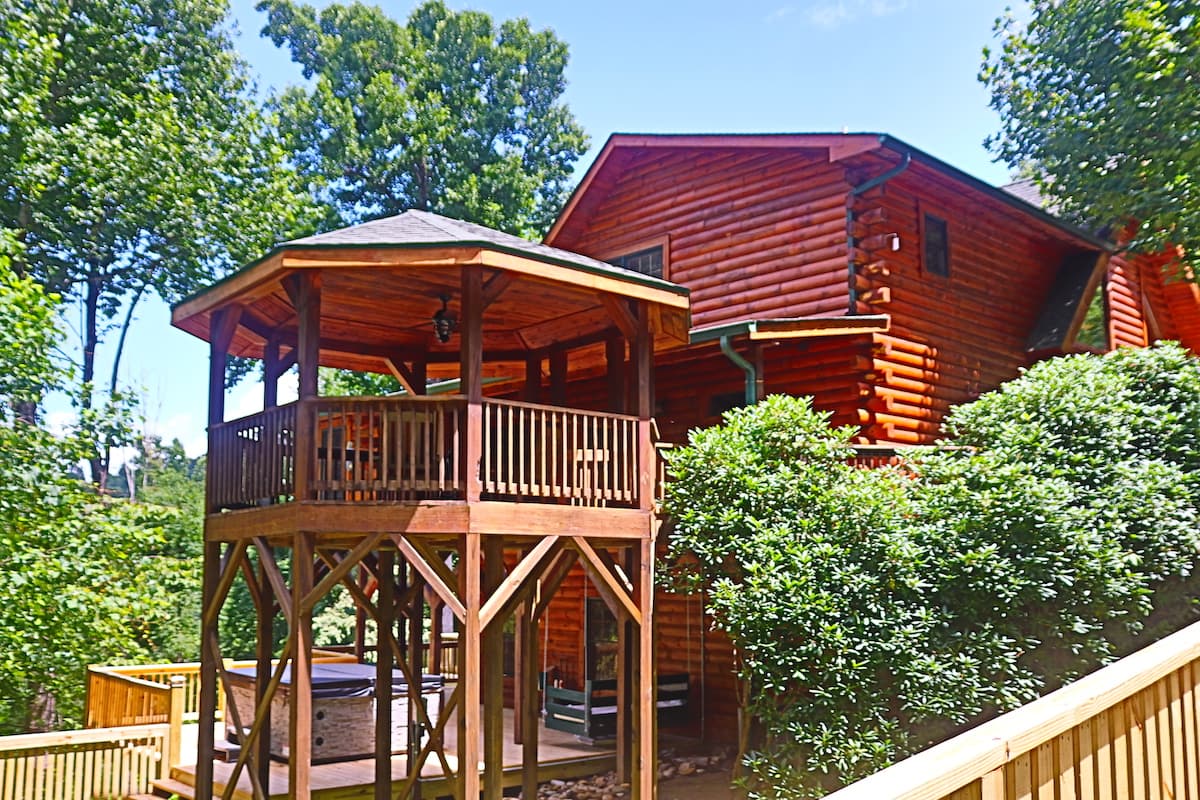 Outside view of floating gazebo eating area.