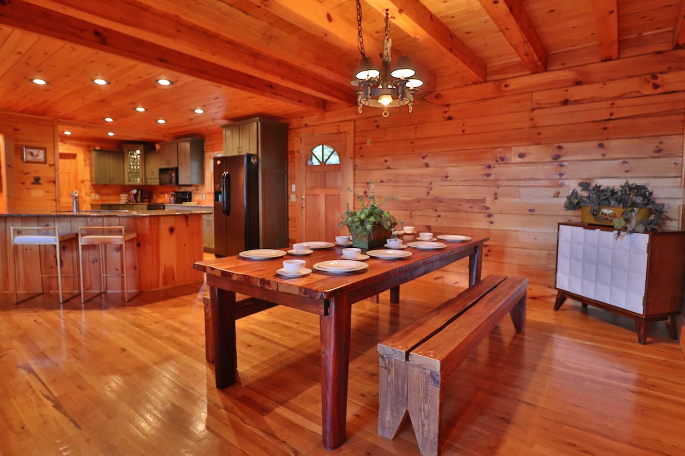Spacious dining and bar seats 12+.