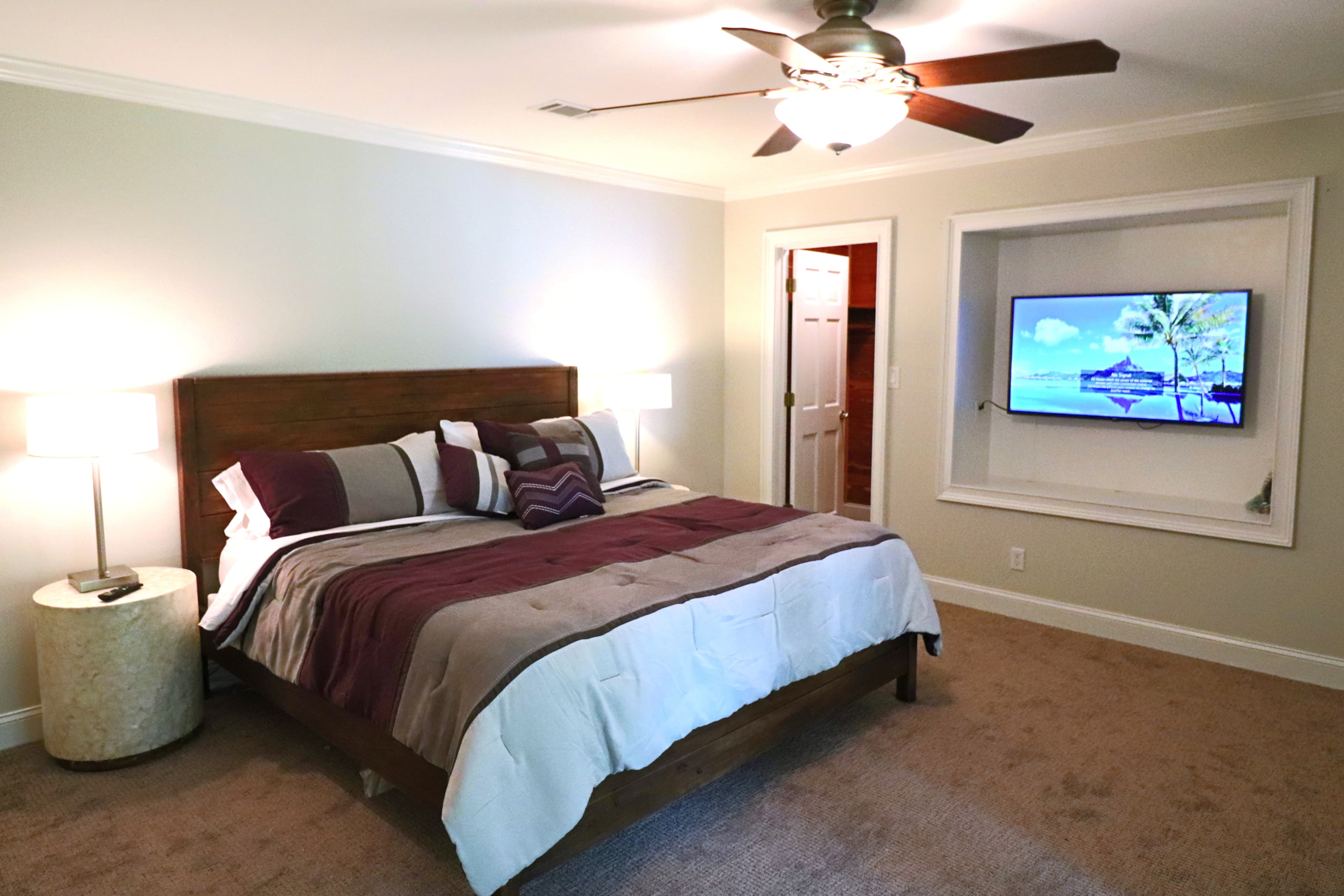 LFG Game Room BR 1 king - Copy