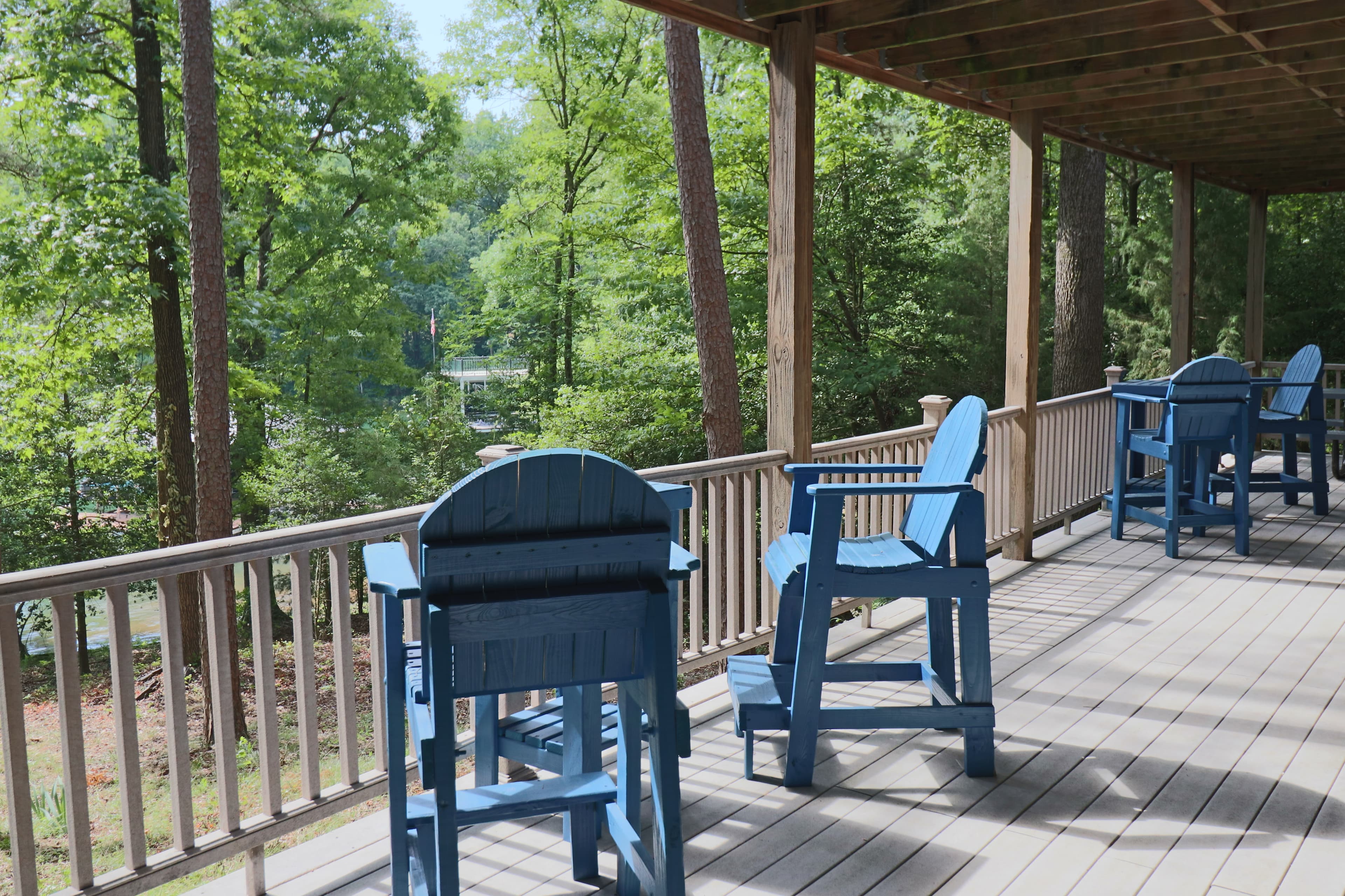 Lakefront Gem Lower deck