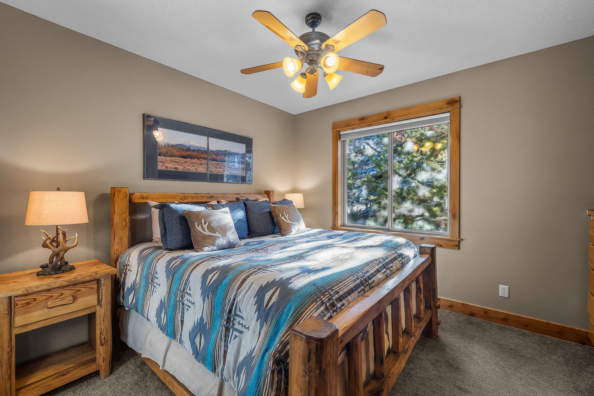 sunriver-vacation-rental-king-suite.jpg