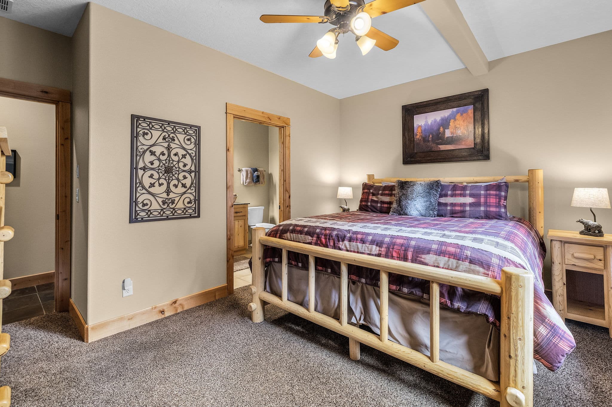 sunriver-vacation-rental-king-suite.jpg