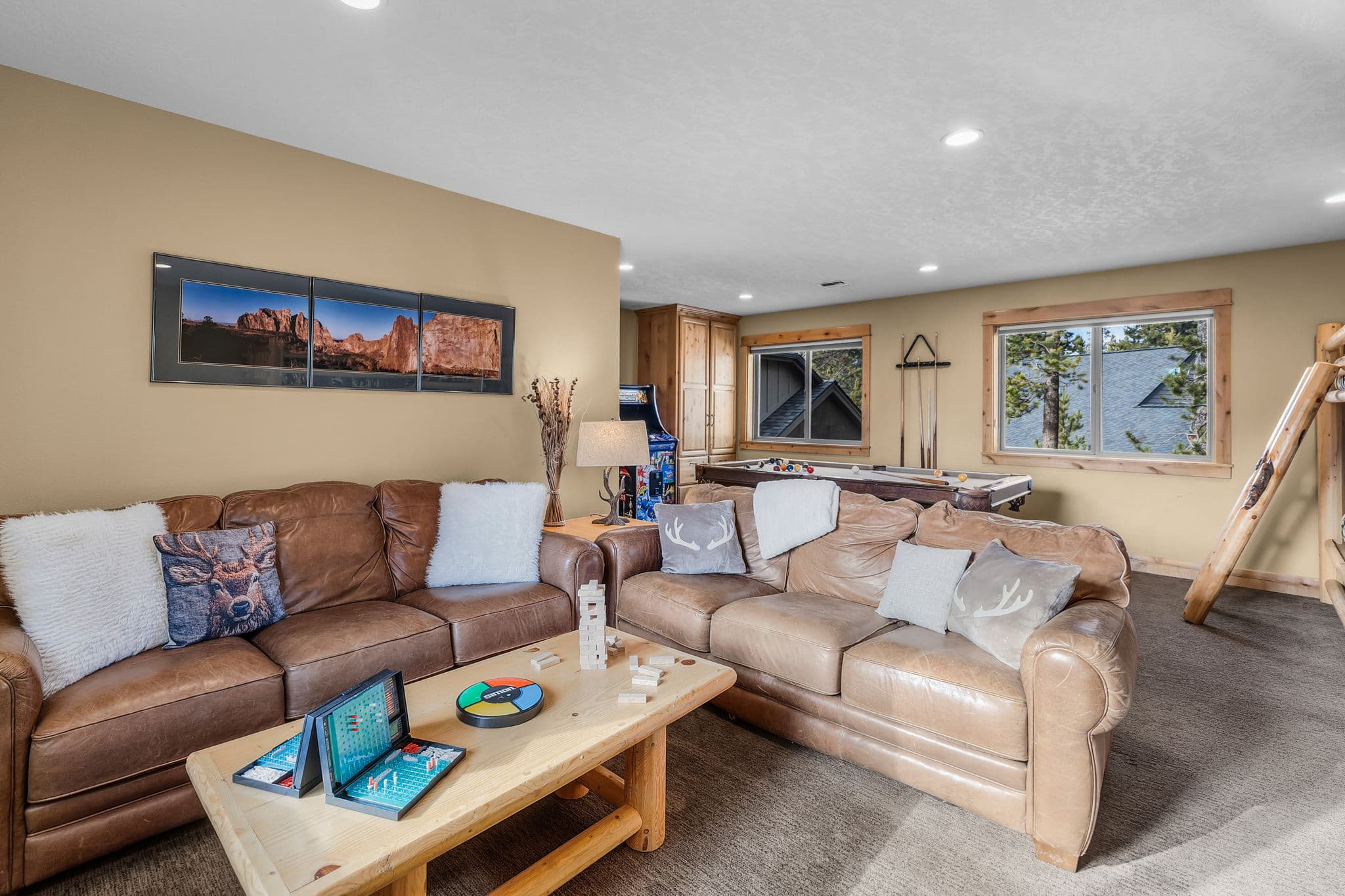 sunriver-vacation-home-game-room.jpg