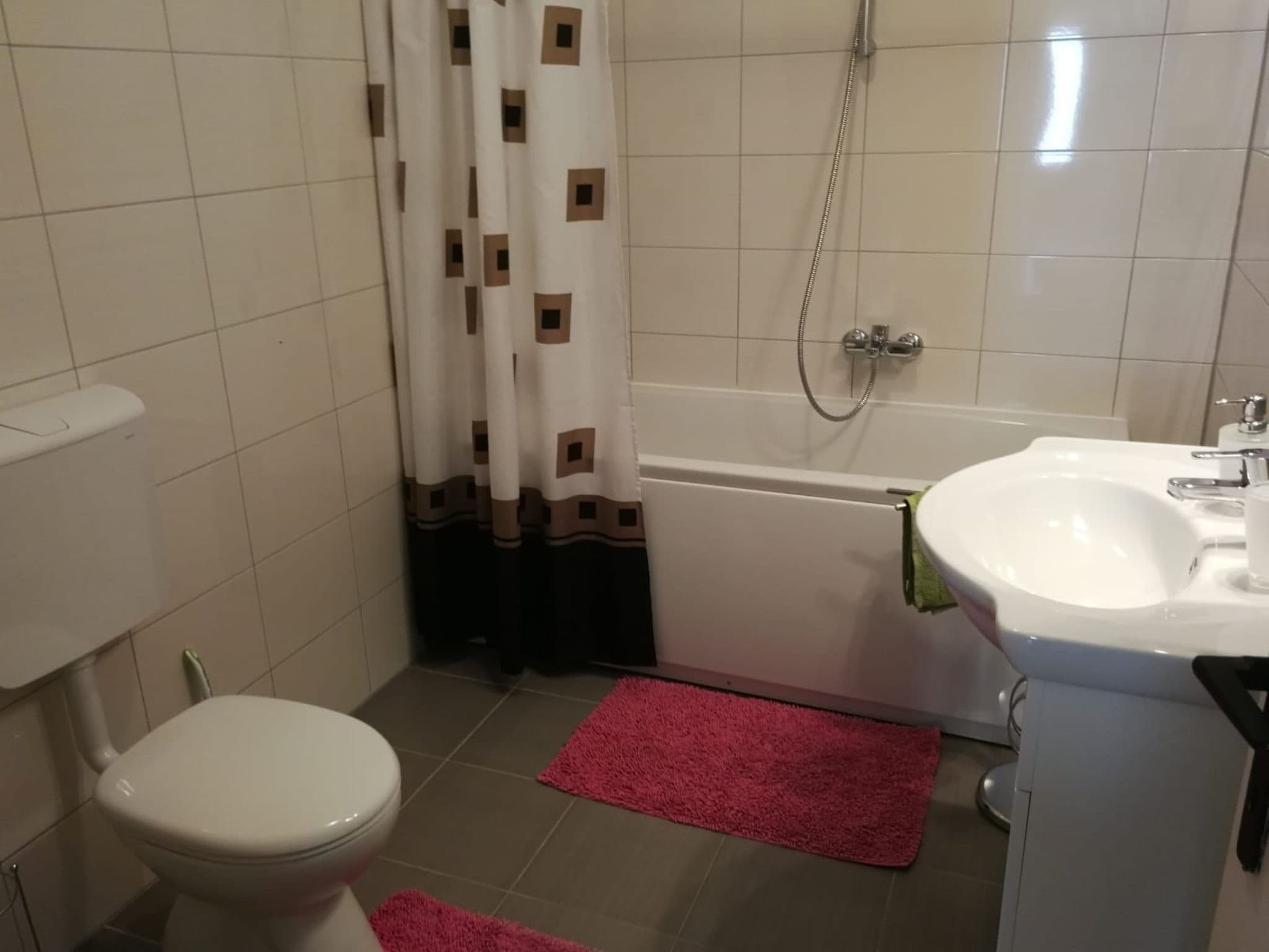 Gallery Image 15