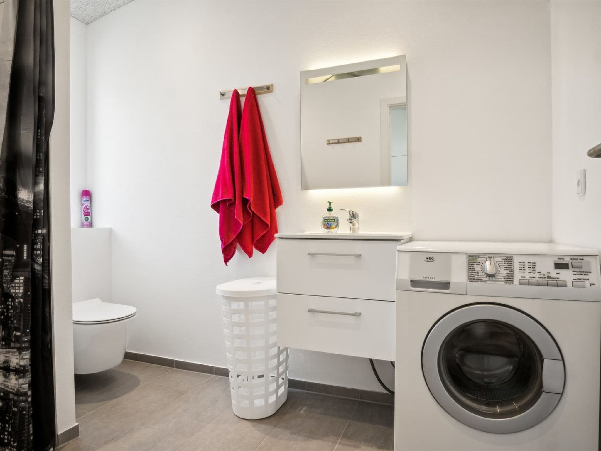Bathroom / Wellness