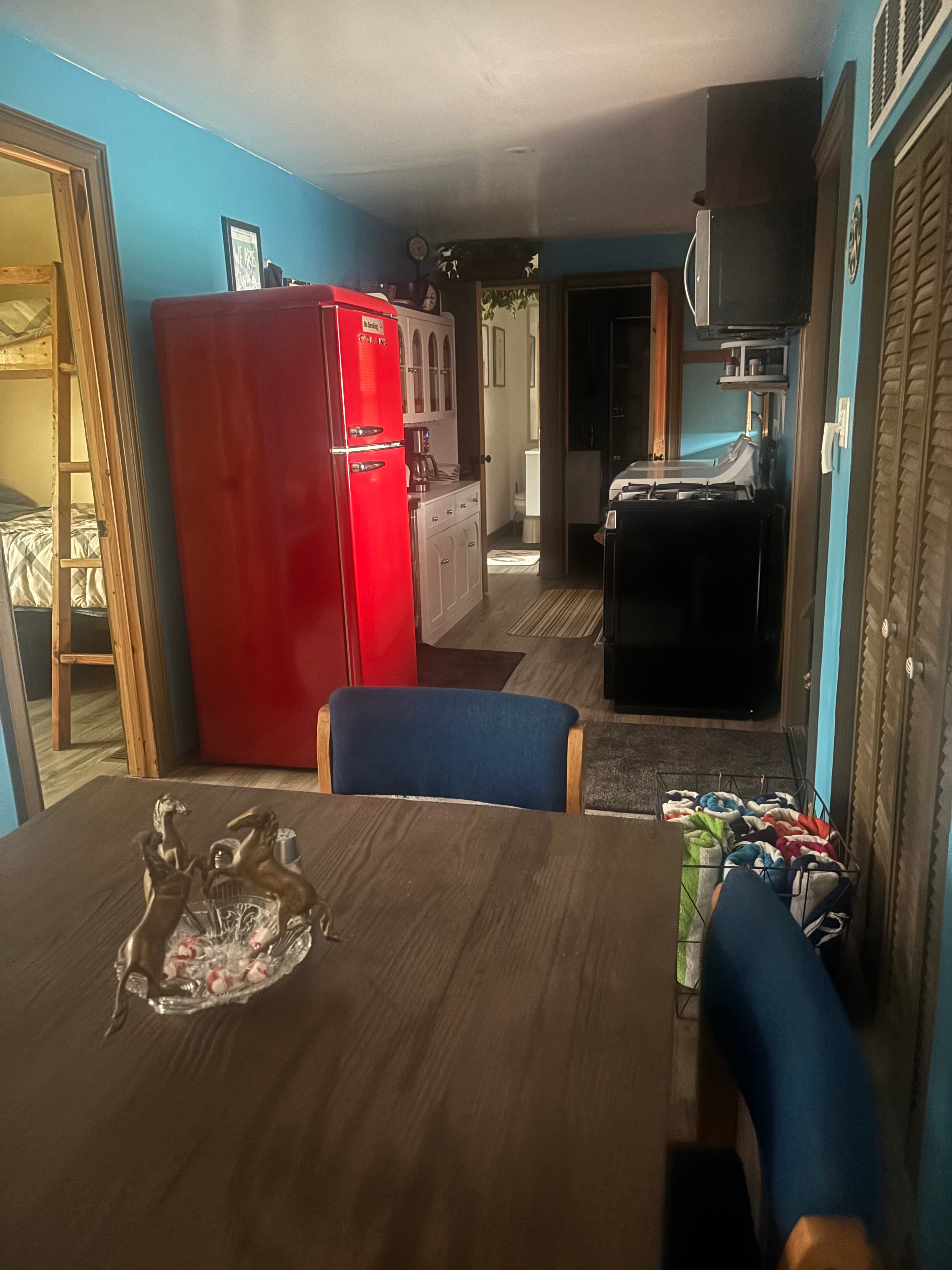 Gallery Image 13