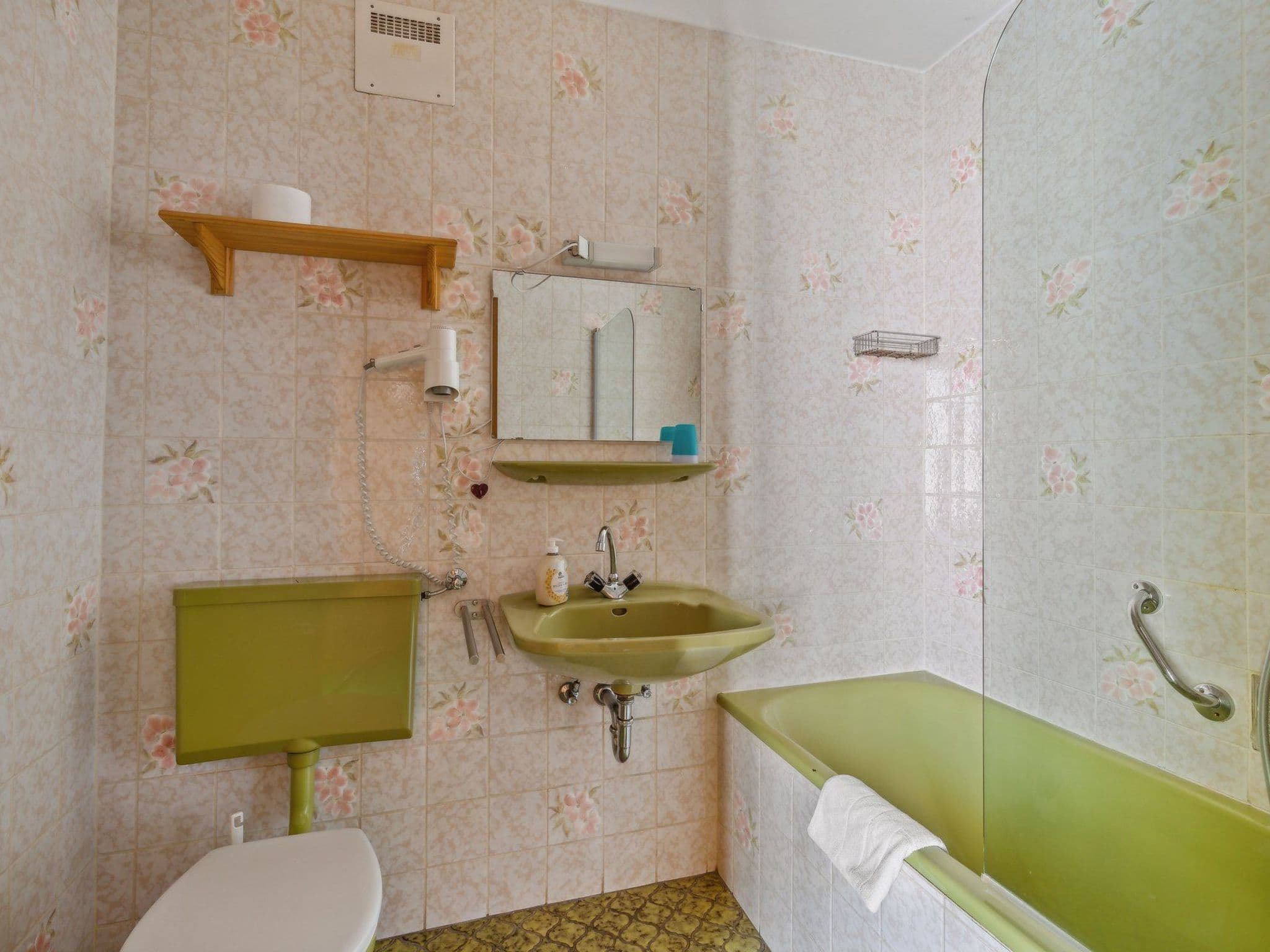 Bathroom / Wellness