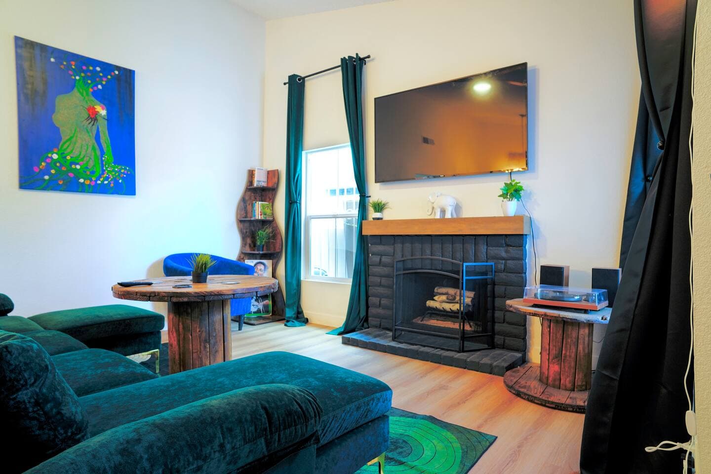 Gallery Image 4