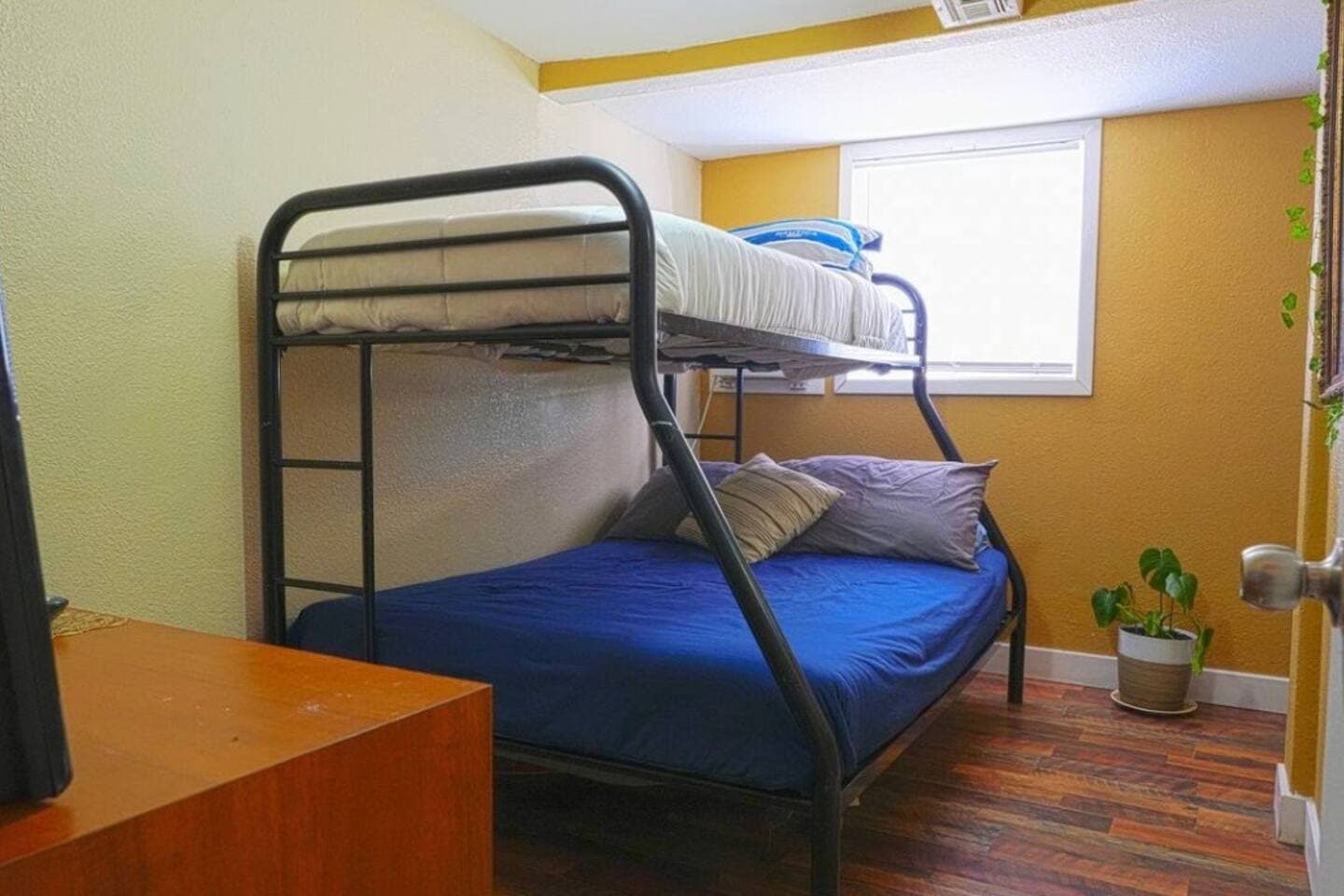 Gallery Image 21