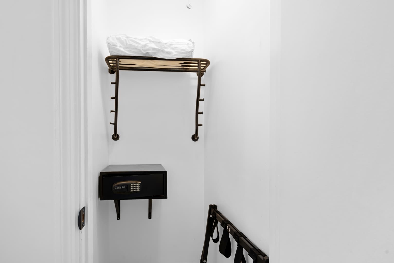 Gallery Image 16