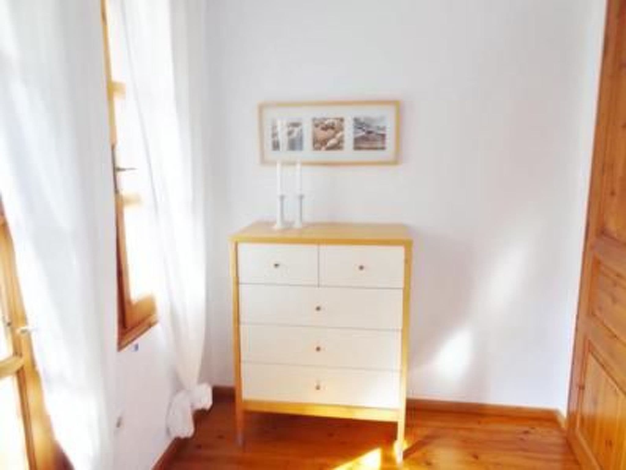 Gallery Image 15