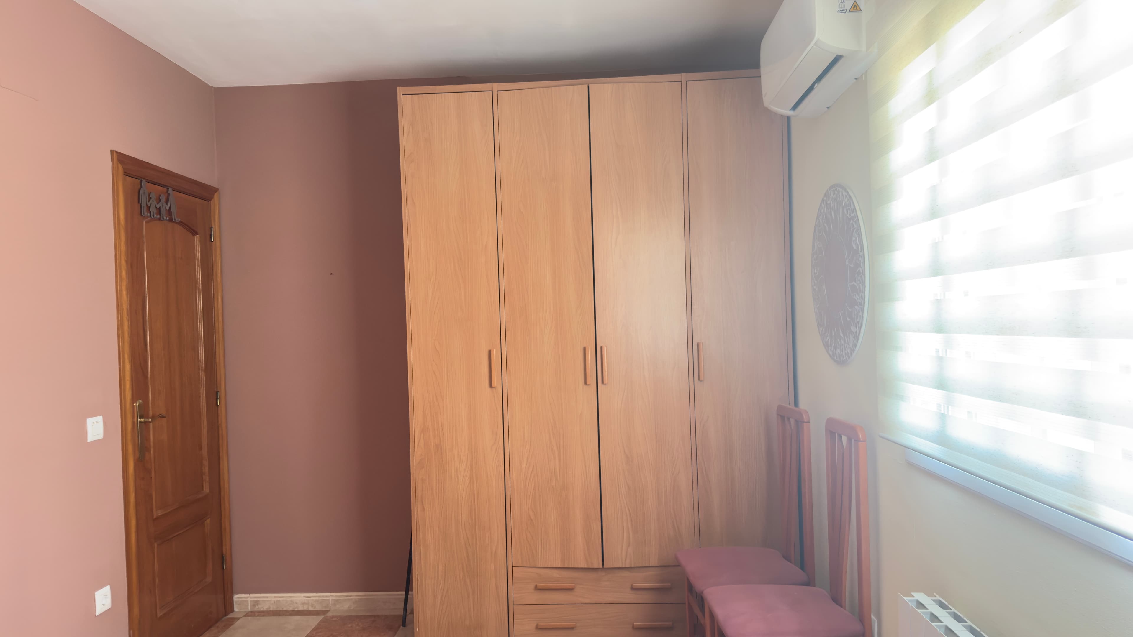 Dormitorio Principal - Cama Doble Confortable