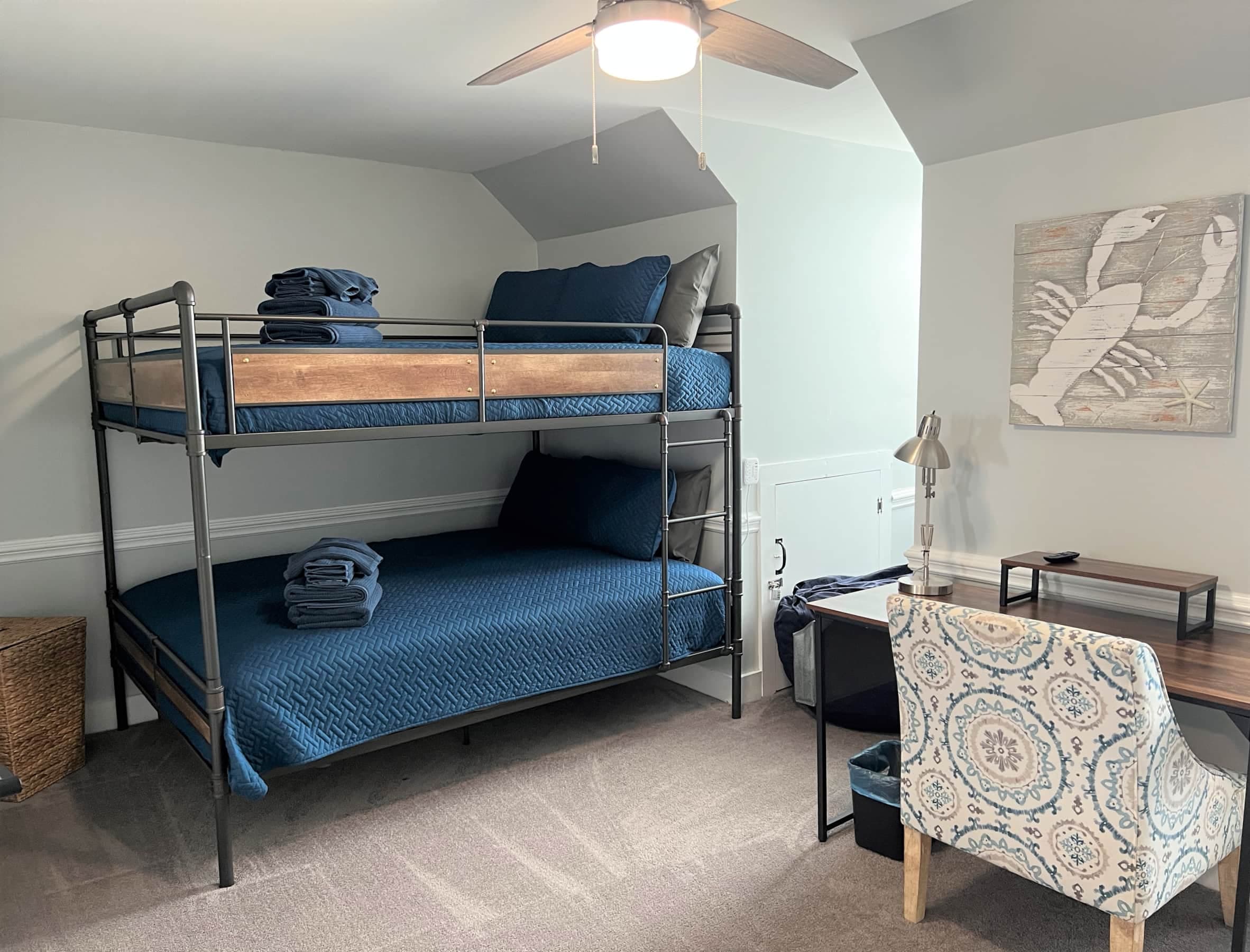 3rd Bedroom-Queen Bunk Beds w/ Smart TV and Work Station
