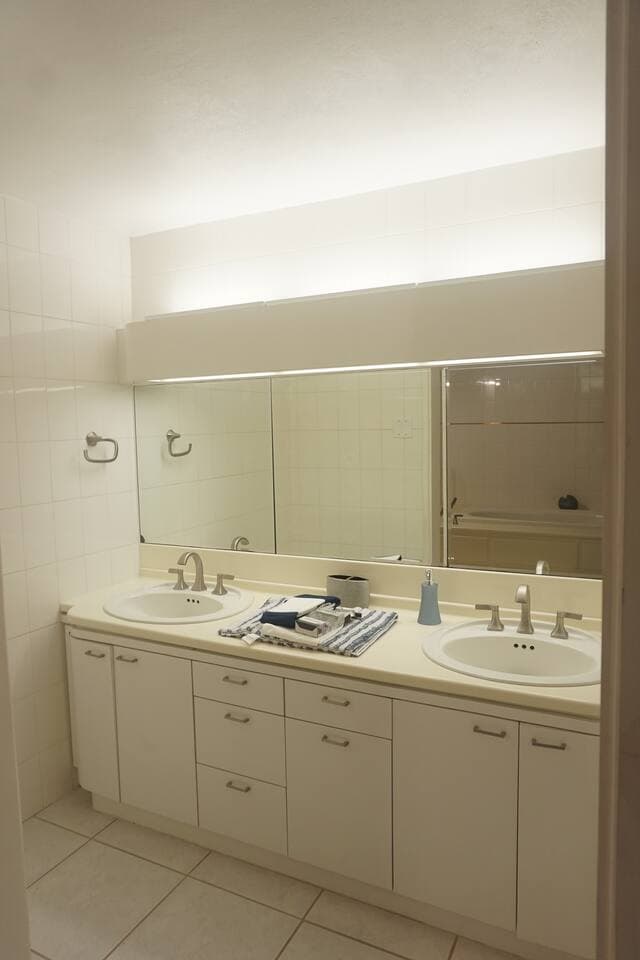 Gallery Image 19