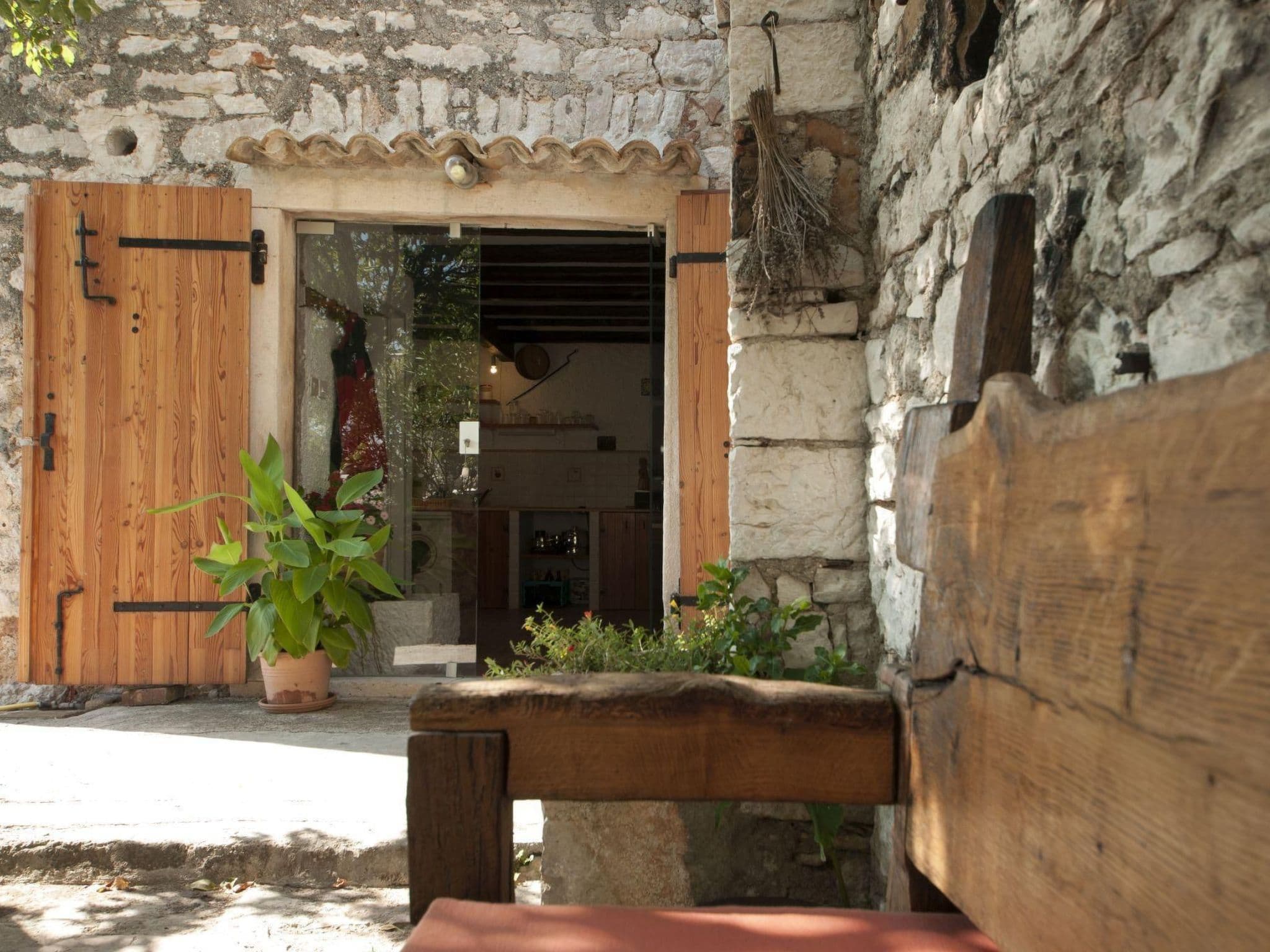 Gallery Image 12