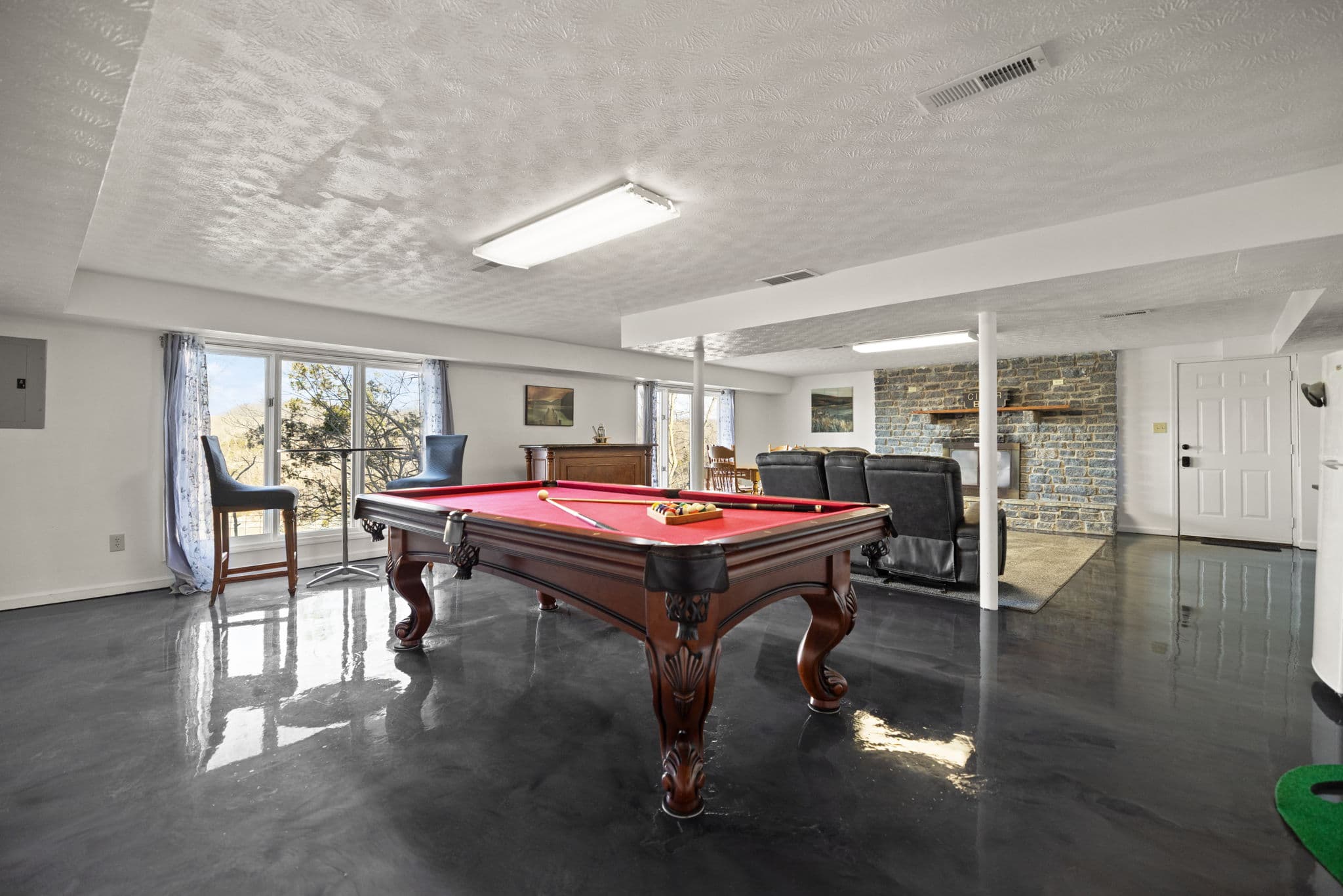 Gallery Image 9
