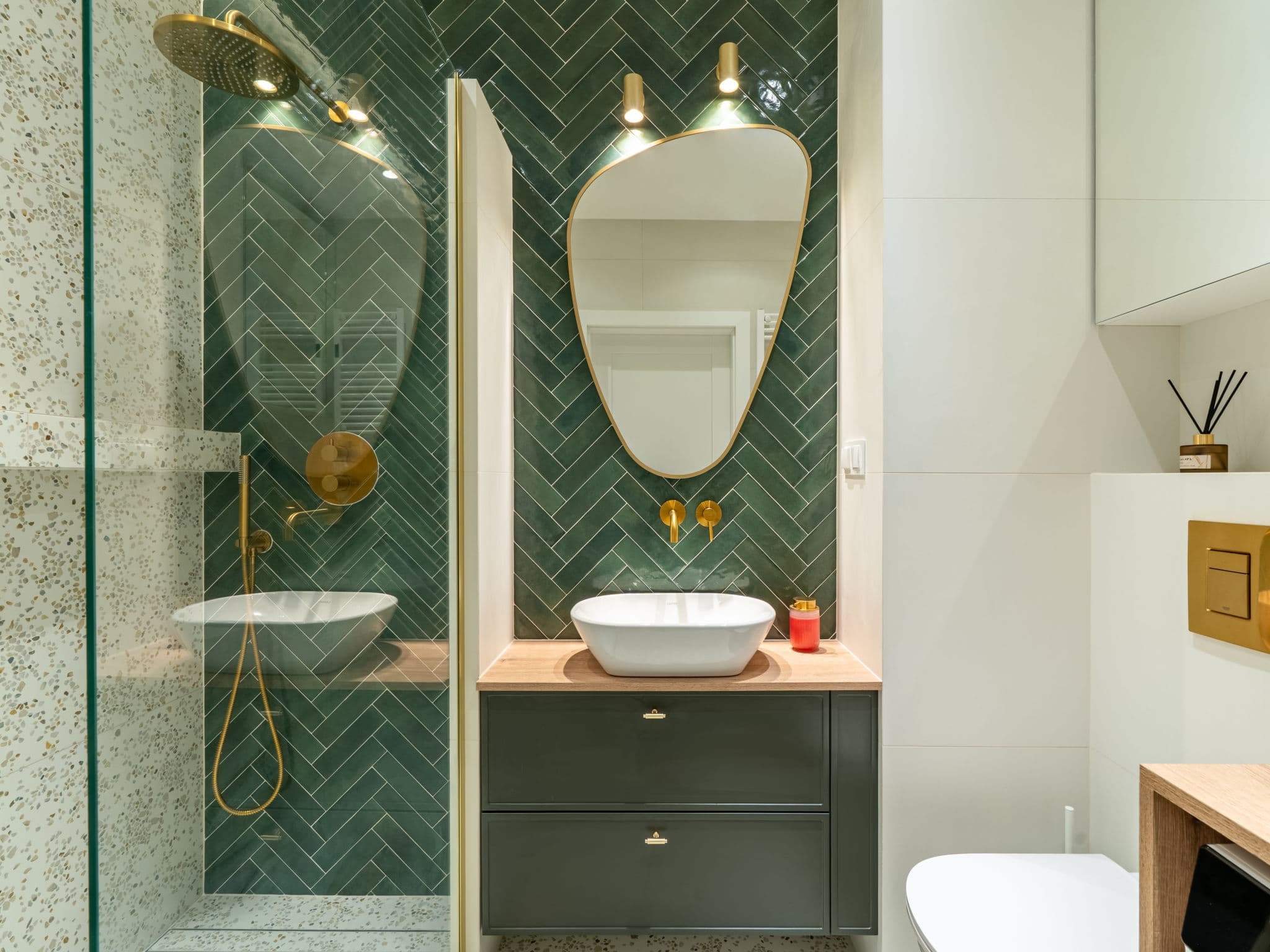 Bathroom / Wellness