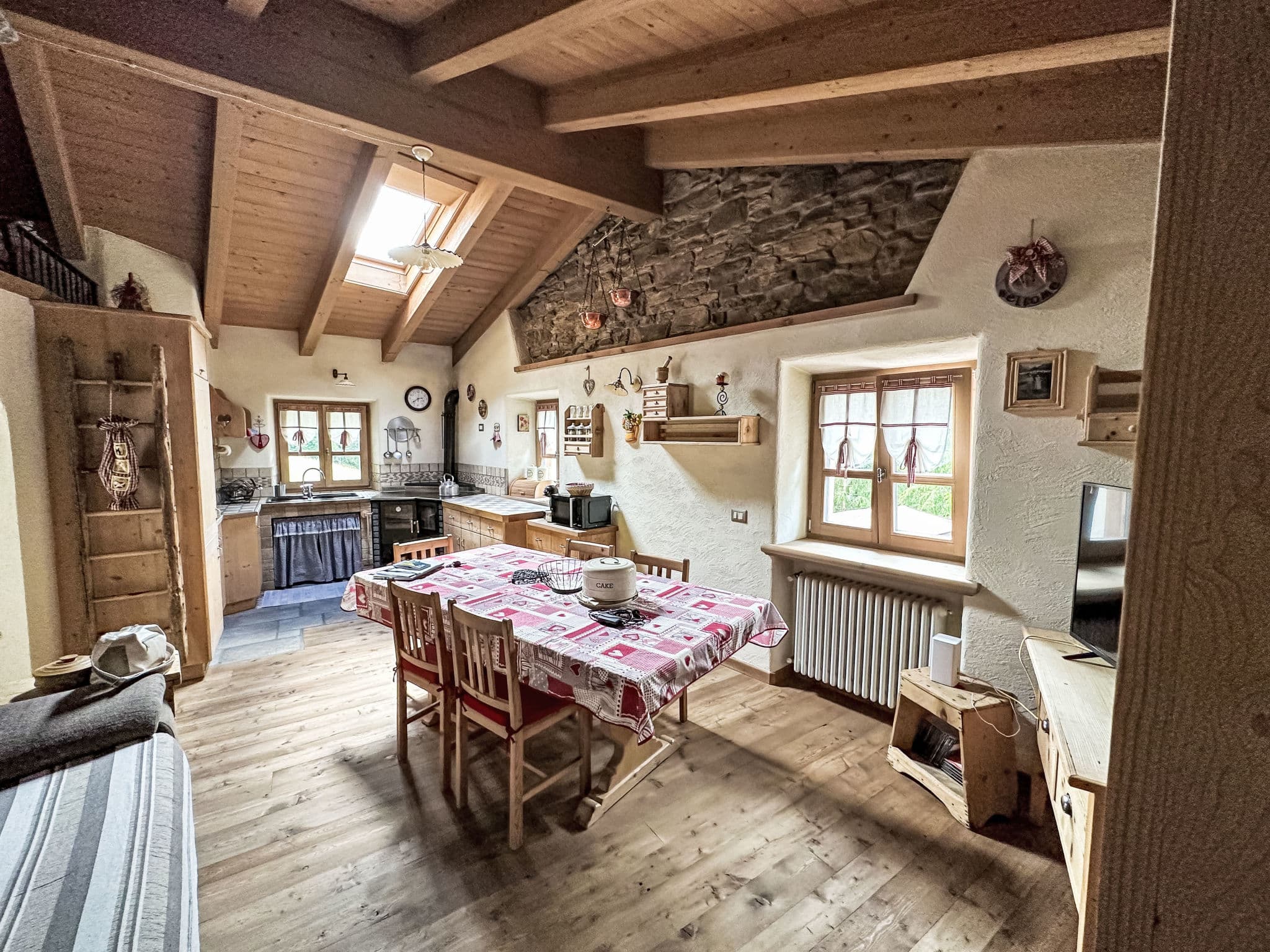 Kitchen / Dining Room