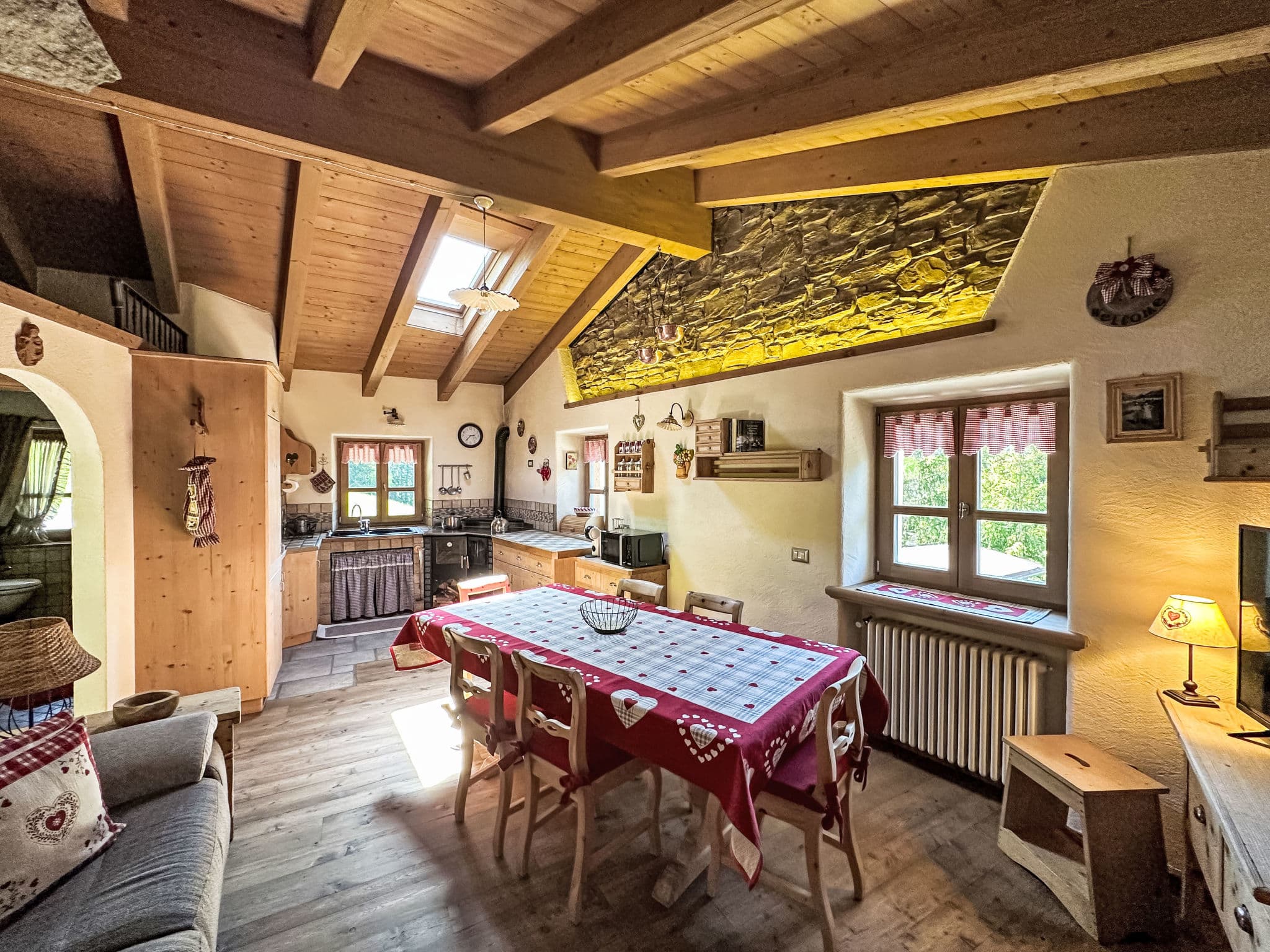 Kitchen / Dining Room
