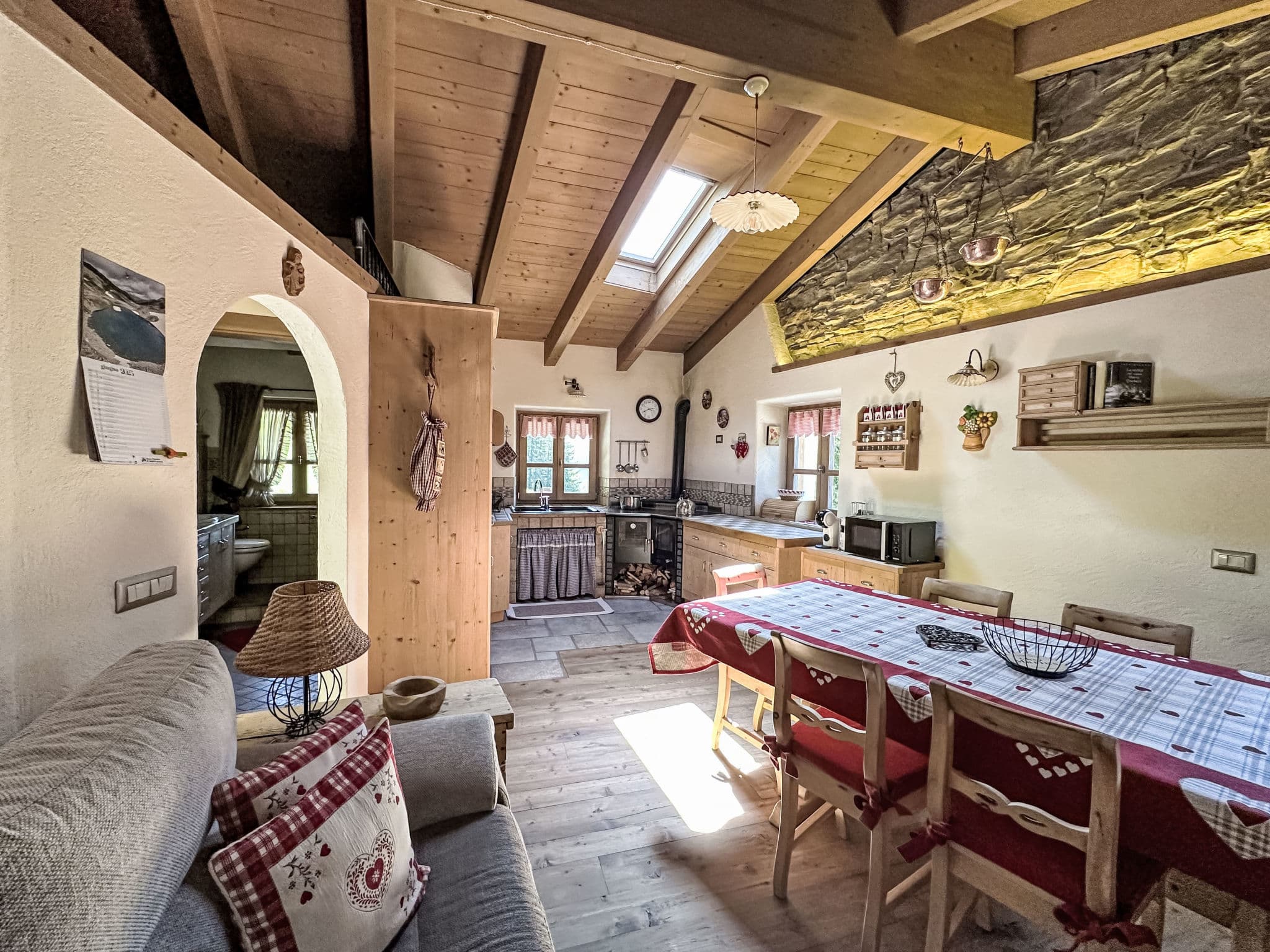 Kitchen / Dining Room
