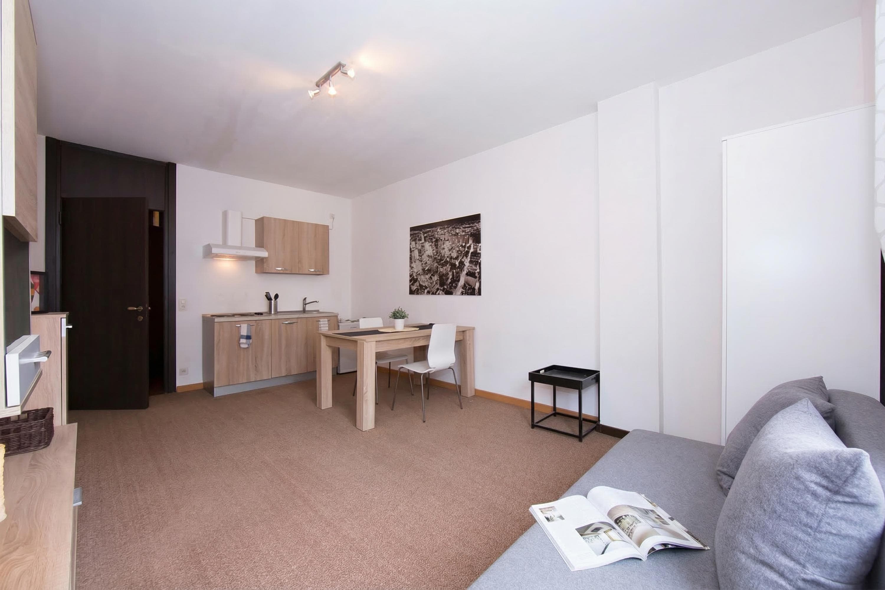 Gallery Image 6