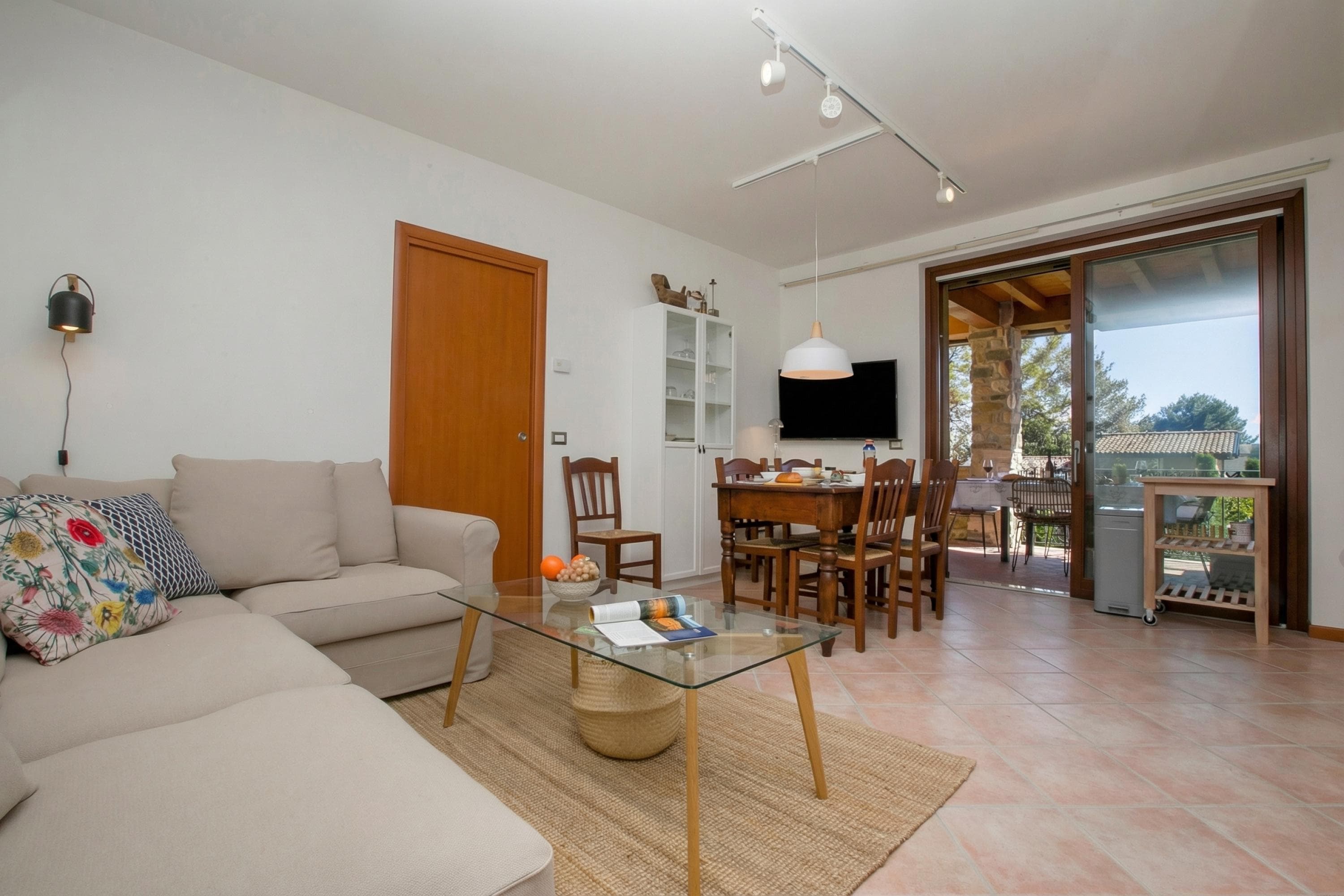 Gallery Image 13