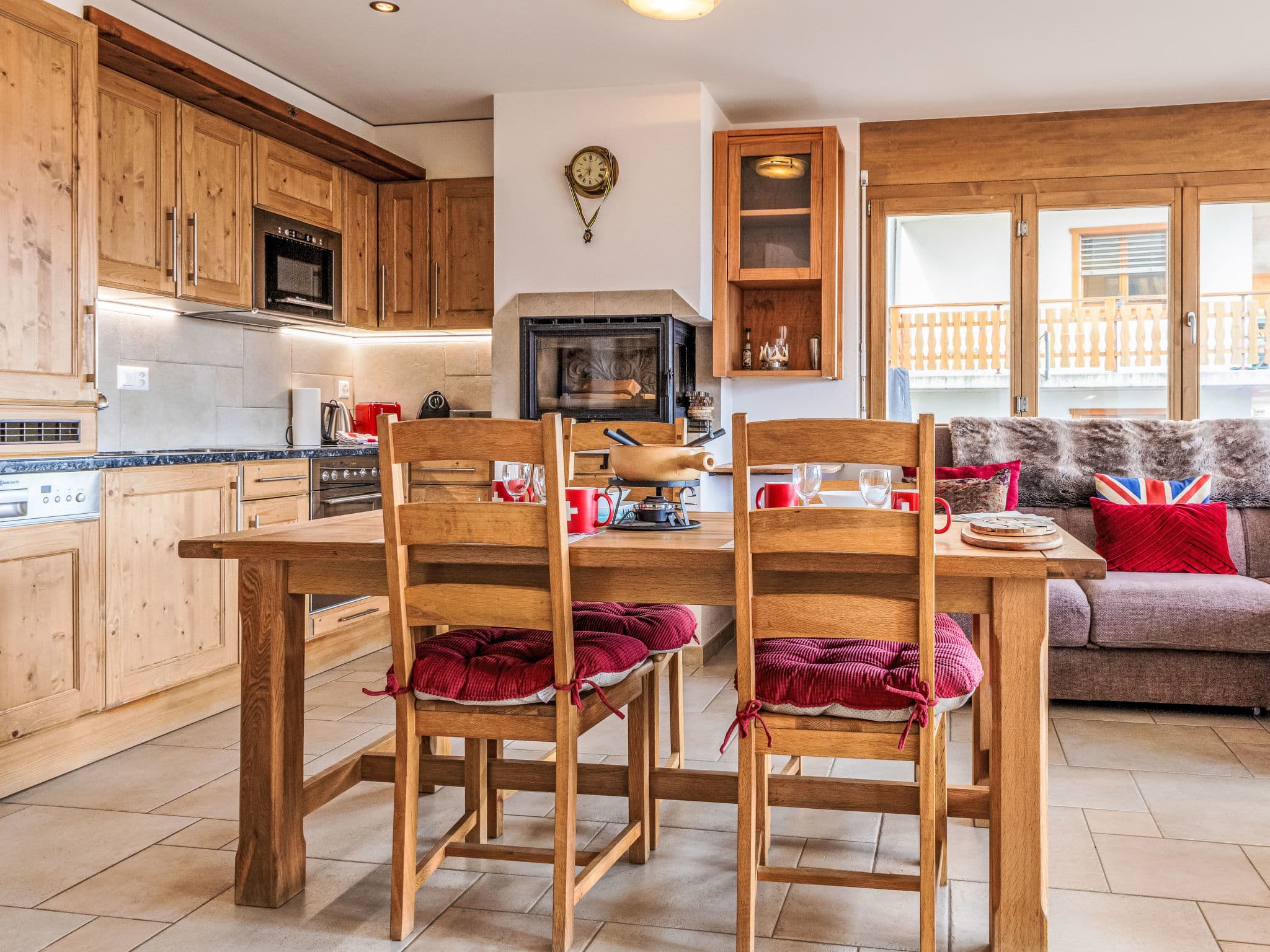 Kitchen / Dining Room