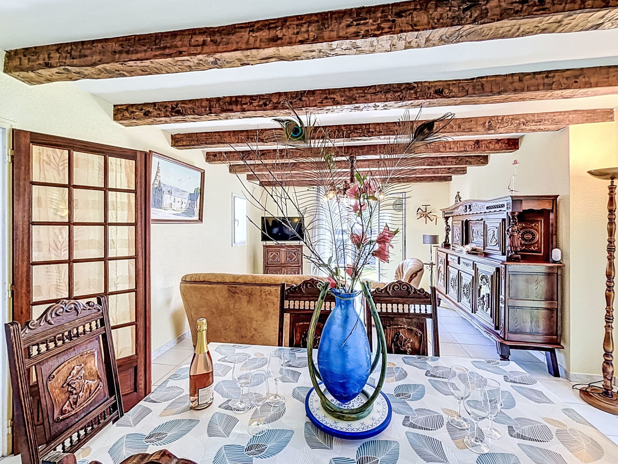 Kitchen / Dining Room