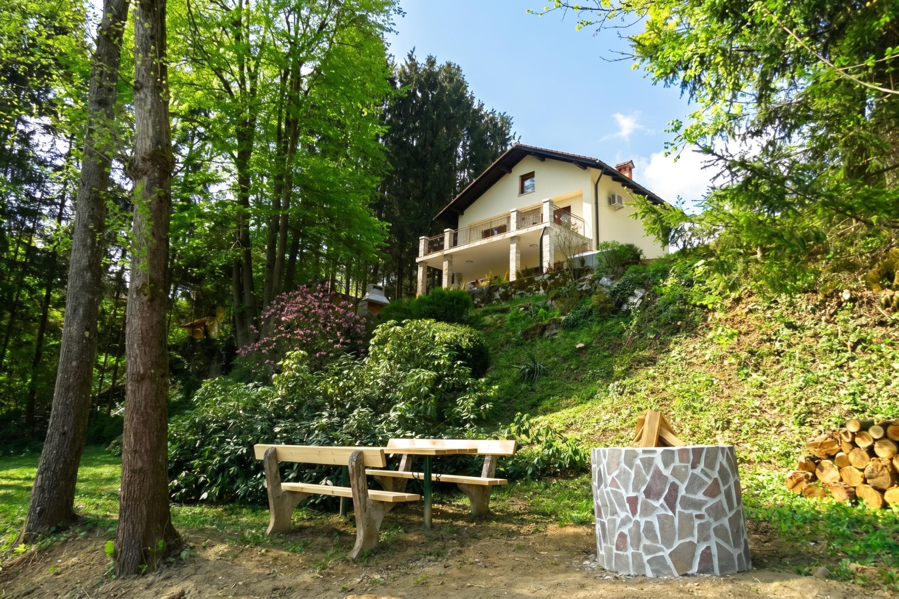 Gallery Image 18