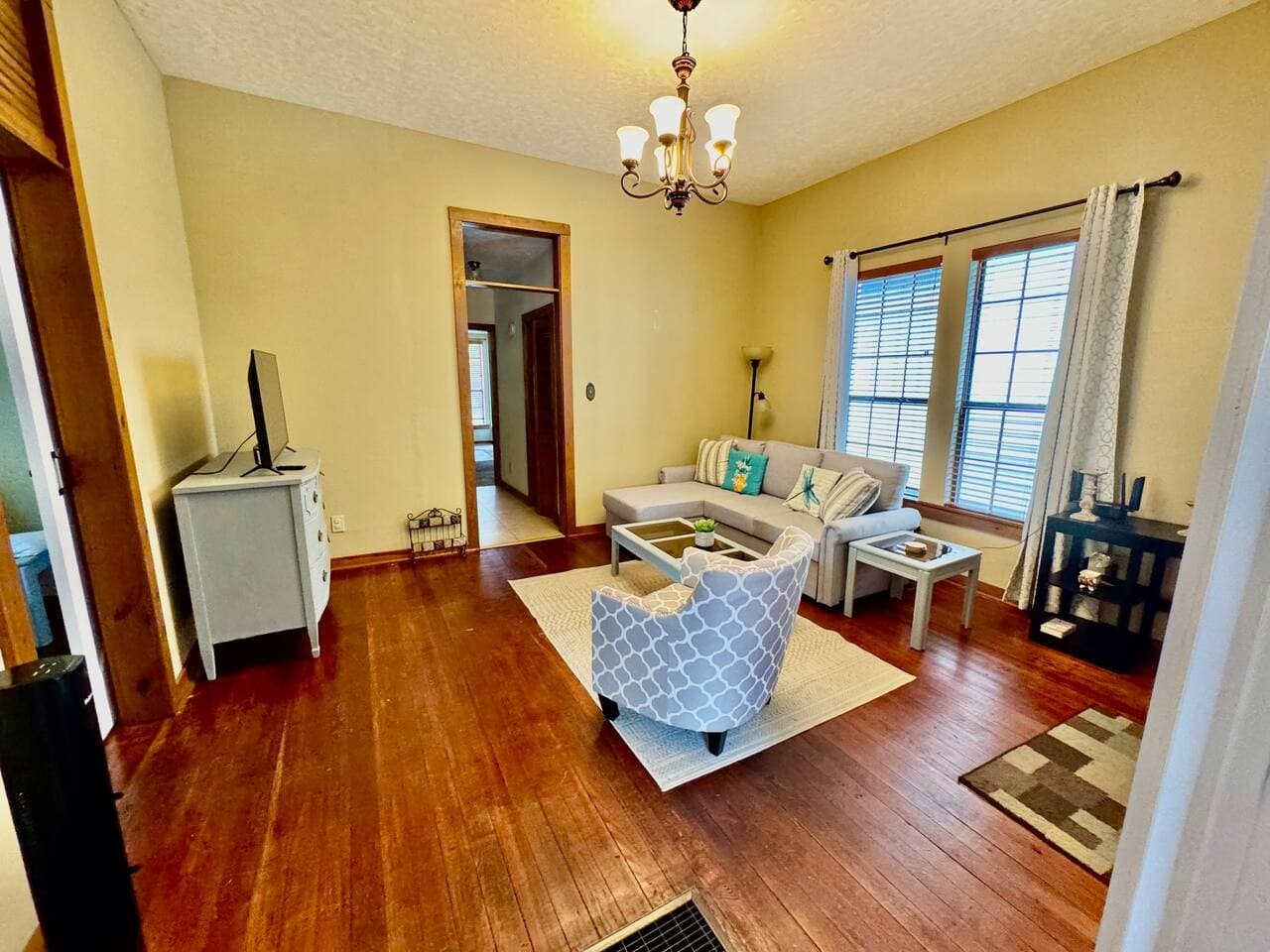Gallery Image 10