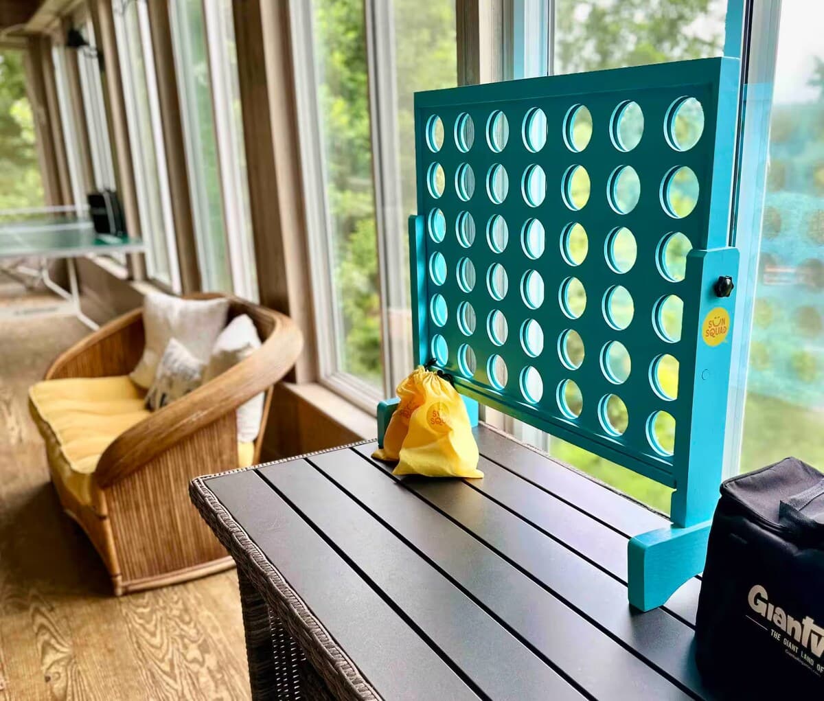
Giant Connect 4 and lawn games included — rainy-day-proof family fun.
family-friendly, kid-friendly, rainy day activities, game room, indoor games.