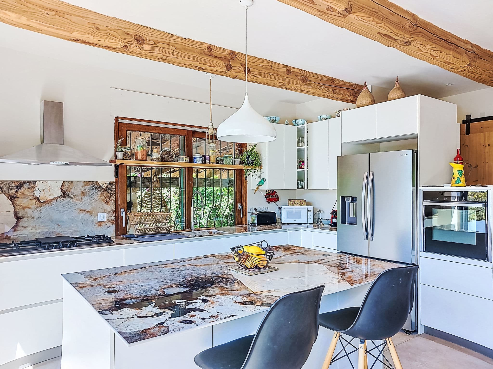 Kitchen / Dining Room