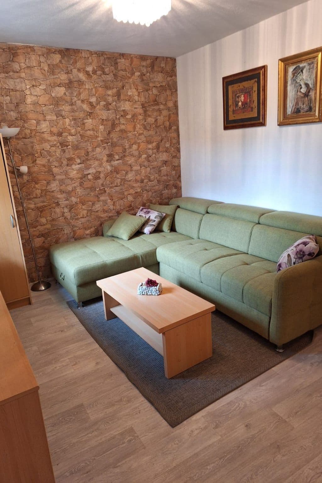 Gallery Image 9